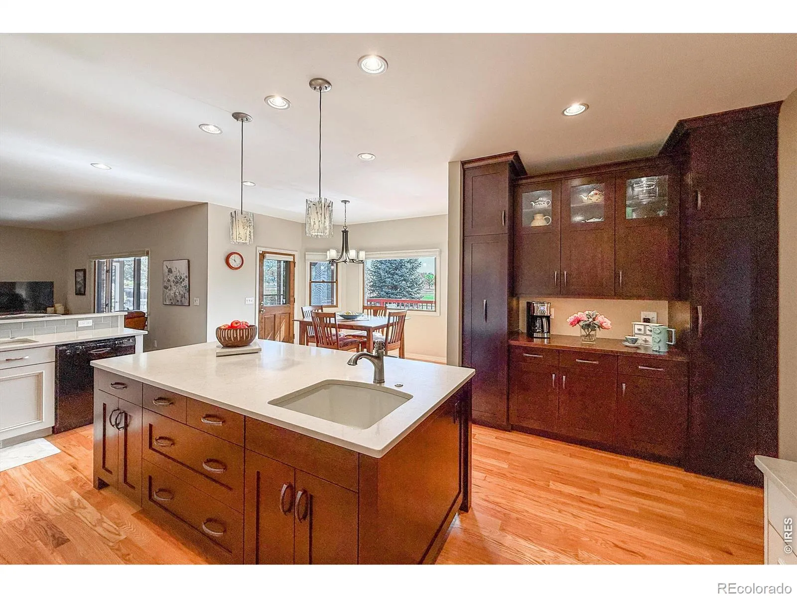 1183 Twin Peaks Circle Longmont CO 80503 MLS #RECIR1059216 05152026203605 1600 13