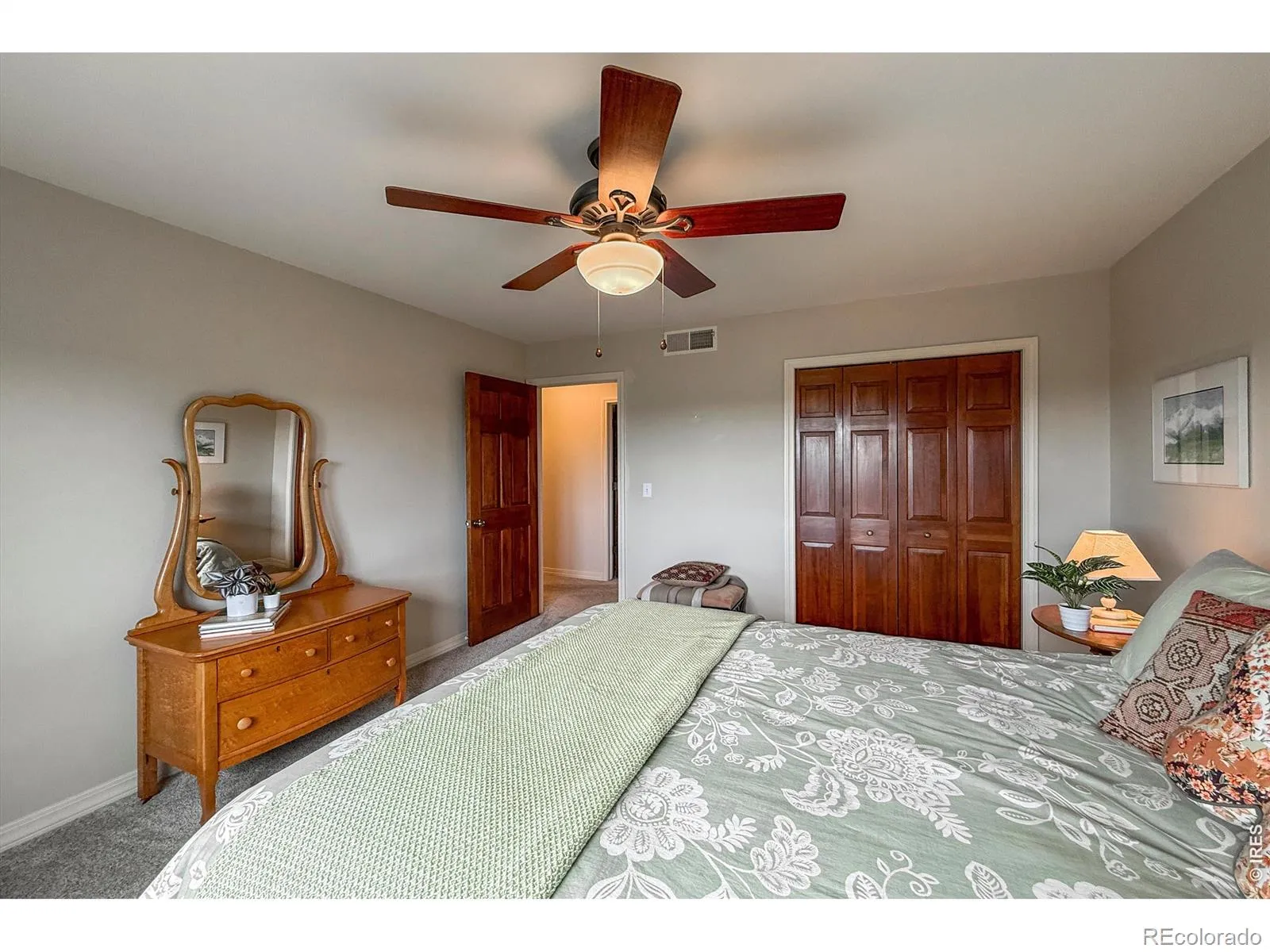 1183 Twin Peaks Circle Longmont CO 80503 MLS #RECIR1059216 05152026203605 1600 34