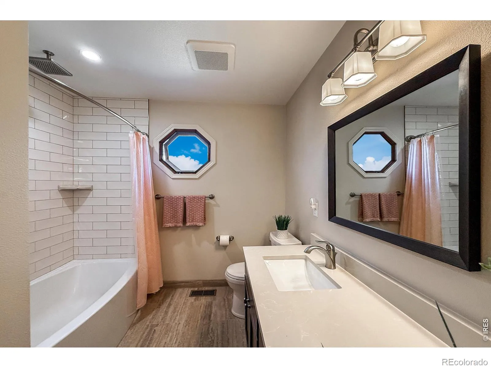 1183 Twin Peaks Circle Longmont CO 80503 MLS #RECIR1059216 05152026203605 1600 37