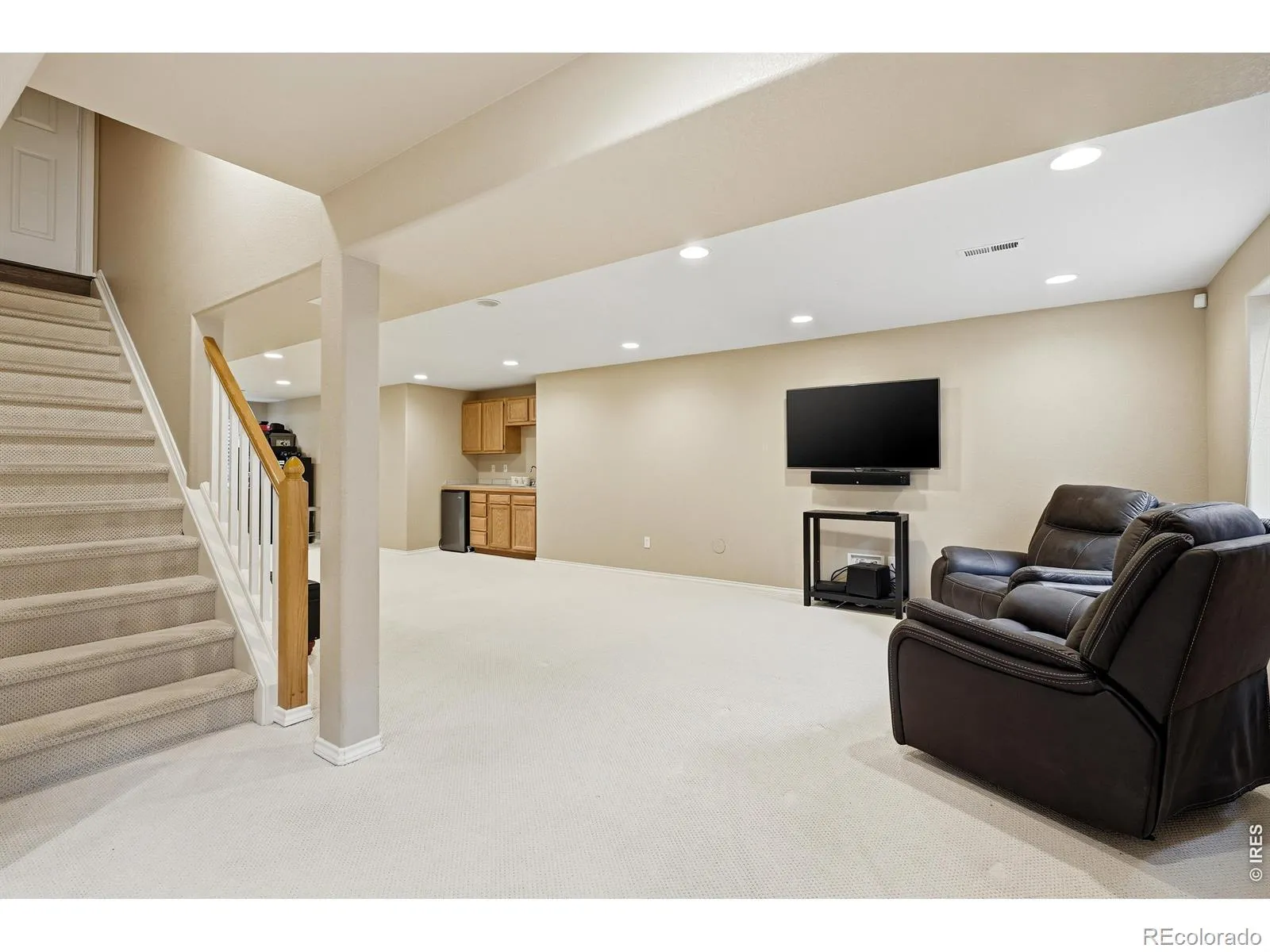 581 Flying Jib Court Lafayette CO 80026 MLS #RECIR1059220 05202026024232 1600 34