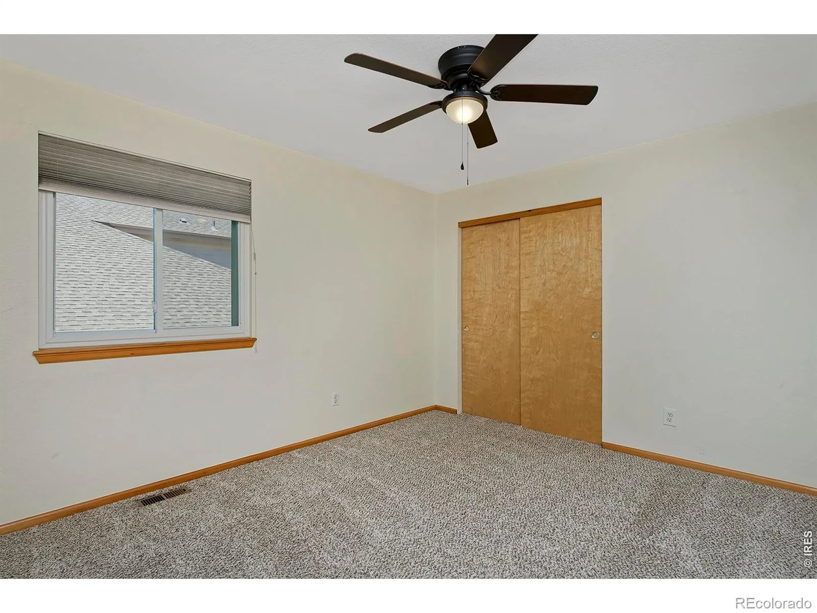 1188 W 111th Avenue Northglenn CO 80234 MLS #REC1620203 06252026214111 1600 35