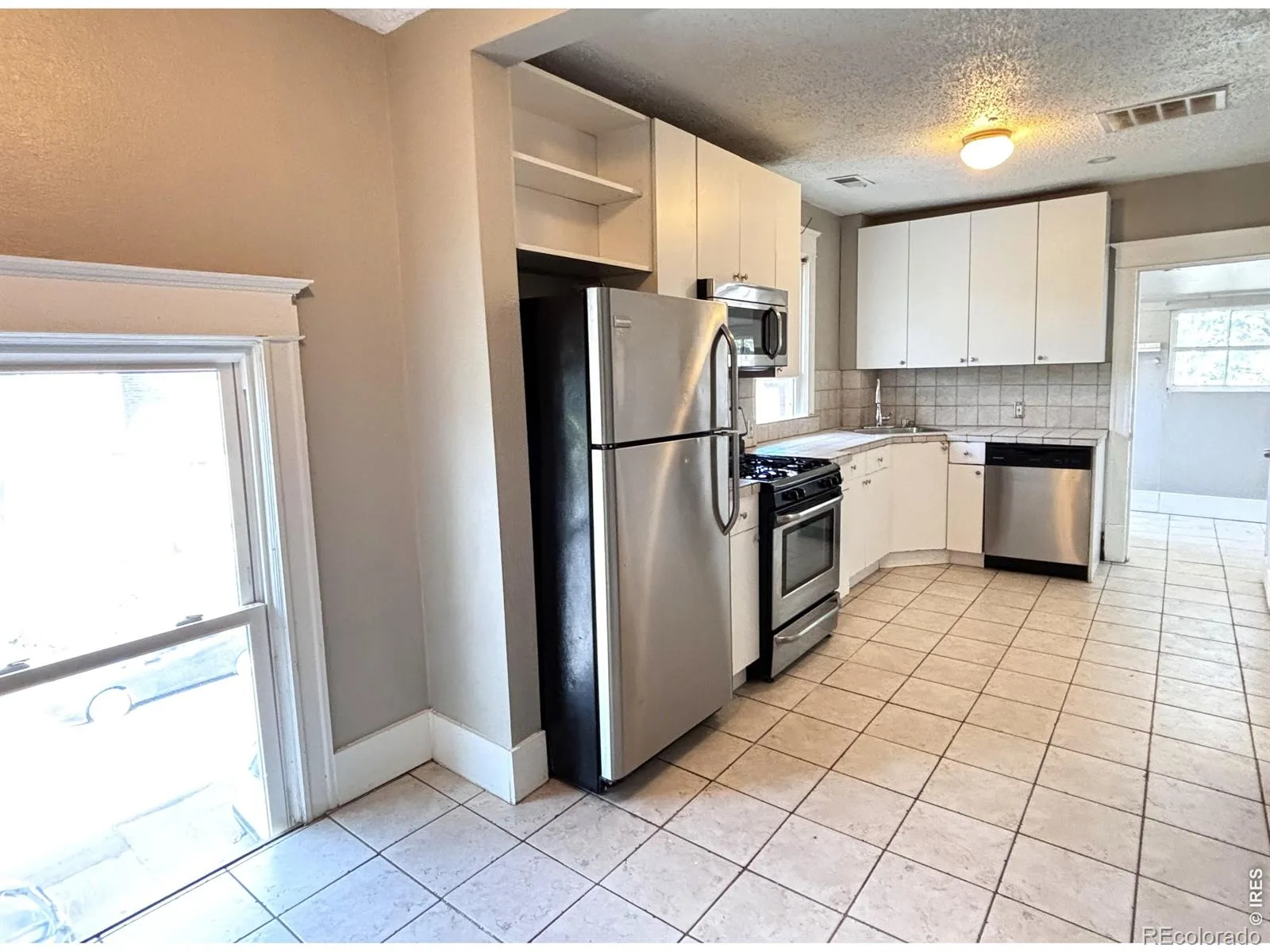 146 N Logan Street #1-3 Denver CO 80203 | MLS #RECIR1059262 08312026205637 1600 27