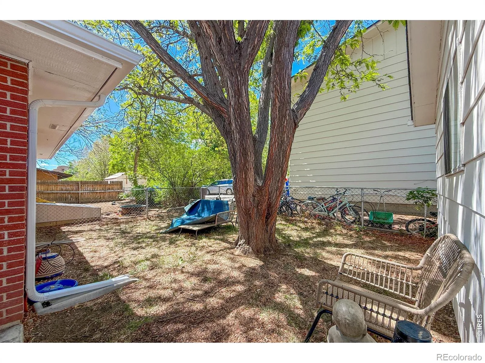 2051-2053 Collyer Street Longmont CO 80501 MLS #RECIR1059278 05162026042609 1600 16