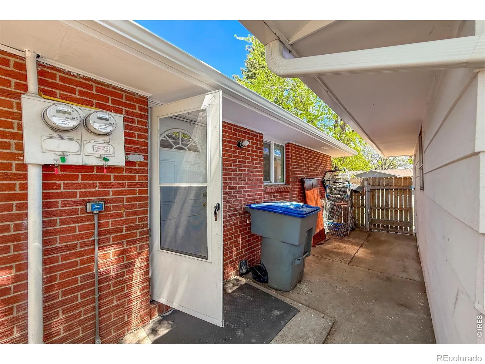 2051-2053 Collyer Street Longmont CO 80501 MLS #RECIR1059278 05162026042609 1600 30
