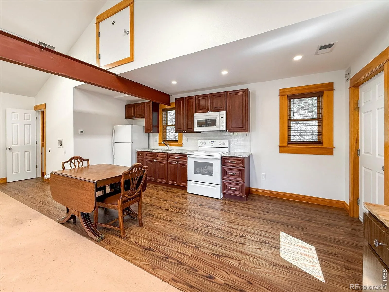 345 Lincoln Street Longmont CO 80501 MLS #RECIR1059290 06092026185653 1600 44