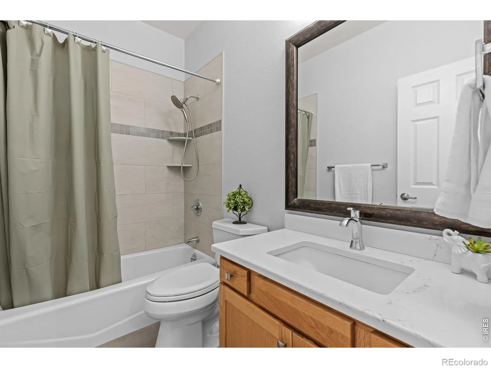 2957 Sonata Bay Court Longmont CO 80503 MLS #RECIR1059315 05182026193703 1600 26