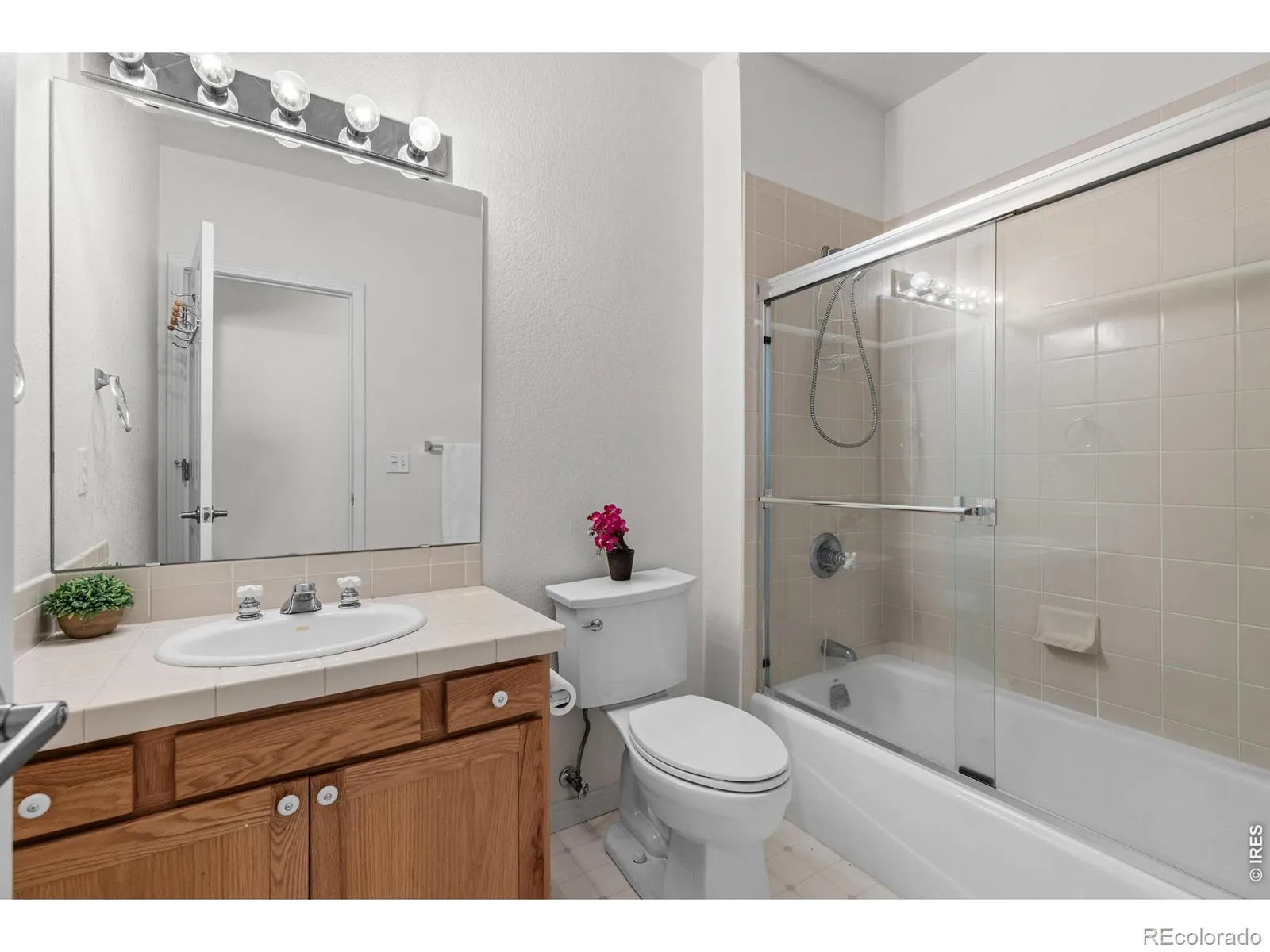 2957 Sonata Bay Court Longmont CO 80503 MLS #RECIR1059315 05182026193703 1600 30