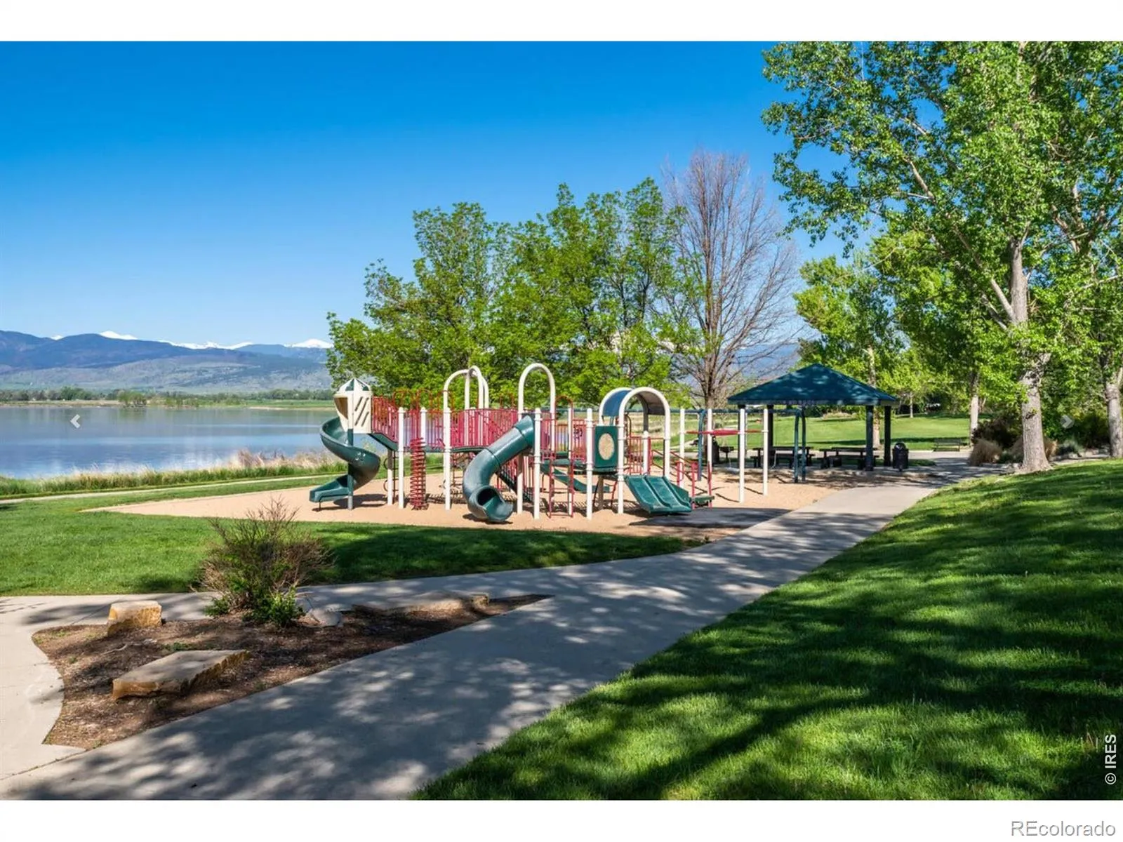 2957 Sonata Bay Court Longmont CO 80503 MLS #RECIR1059315 05182026193703 1600 33