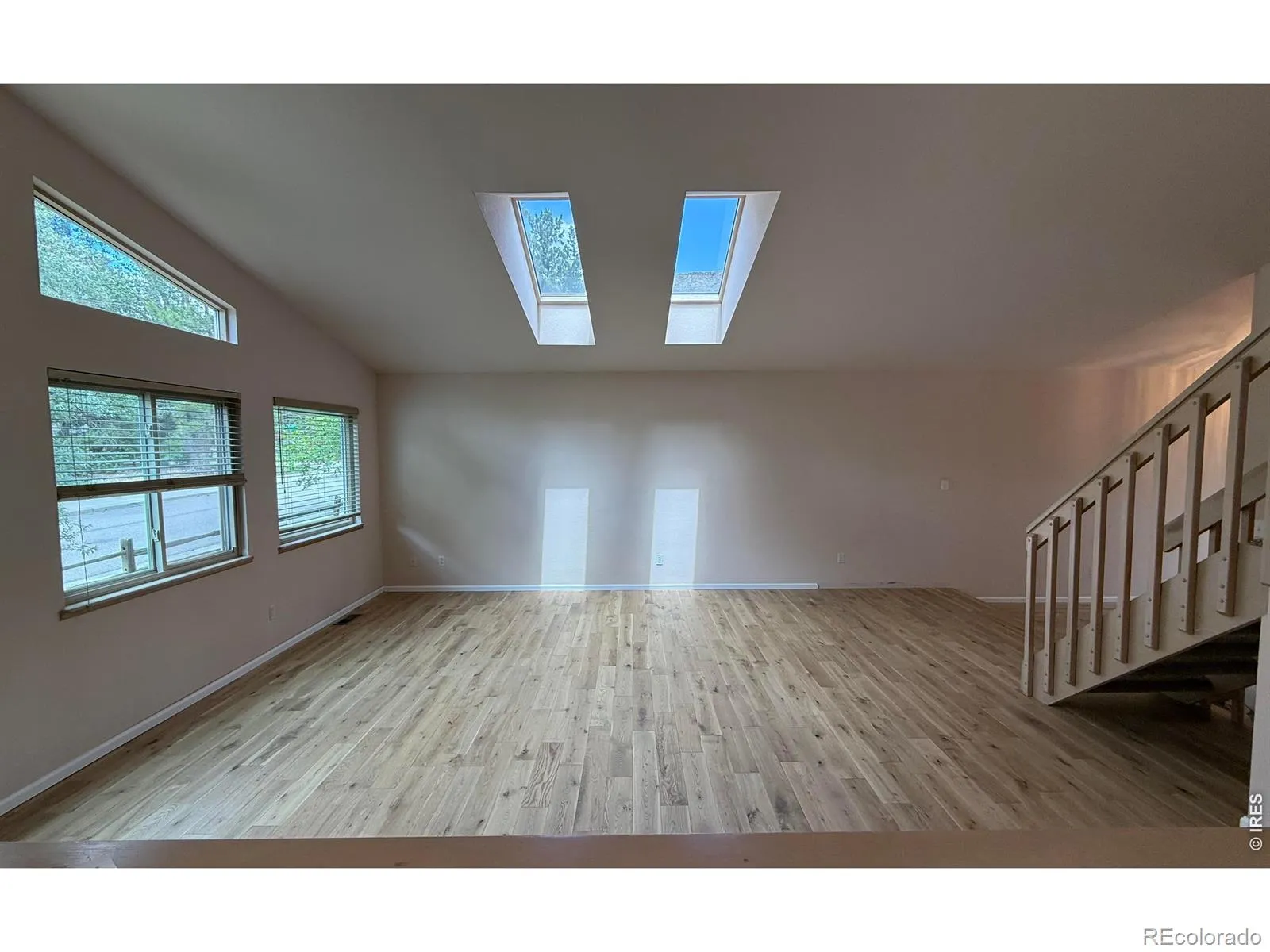 508 Creekside Court Golden CO 80403 MLS #RECIR1059339 05252026212031 1600 10