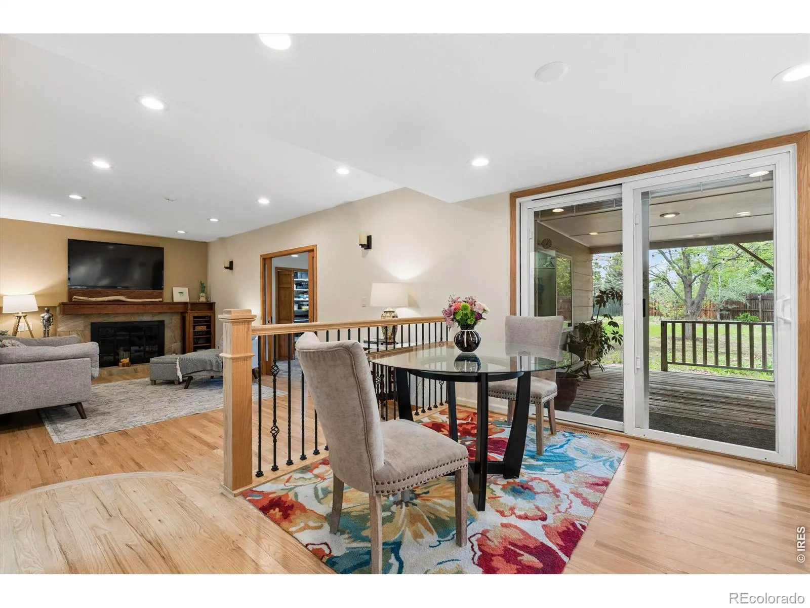 24 University Circle Longmont CO 80503 MLS #RECIR1059383 05232026165047 1600 14
