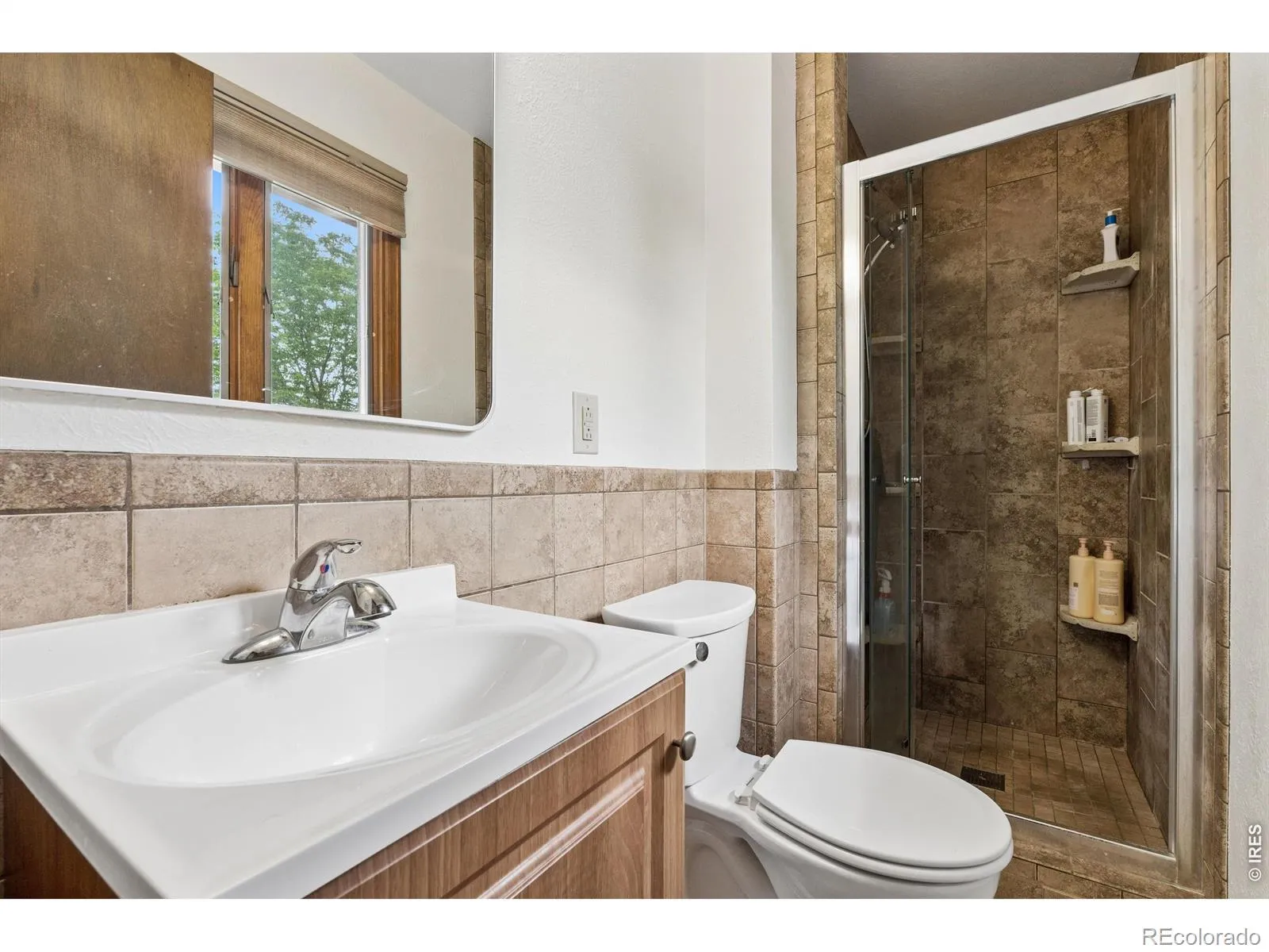 24 University Circle Longmont CO 80503 MLS #RECIR1059383 05232026165047 1600 25