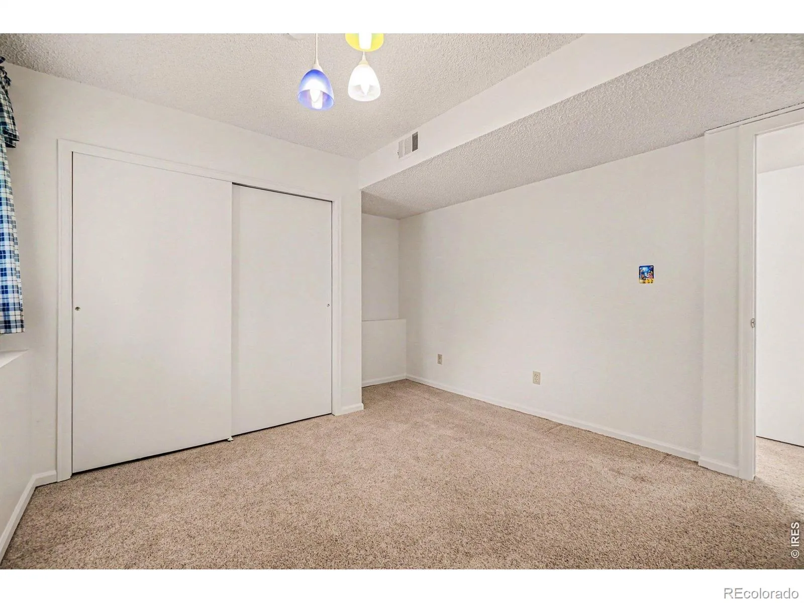 1713 Flemming Drive Longmont CO 80501 MLS #RECIR1059386 05252026212037 1600 18