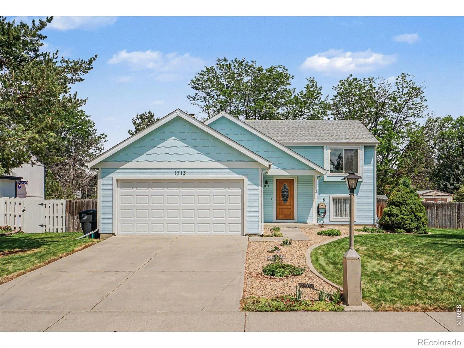 1713 Flemming Drive Longmont CO 80501 MLS #RECIR1059386 05252026212037 1600 21