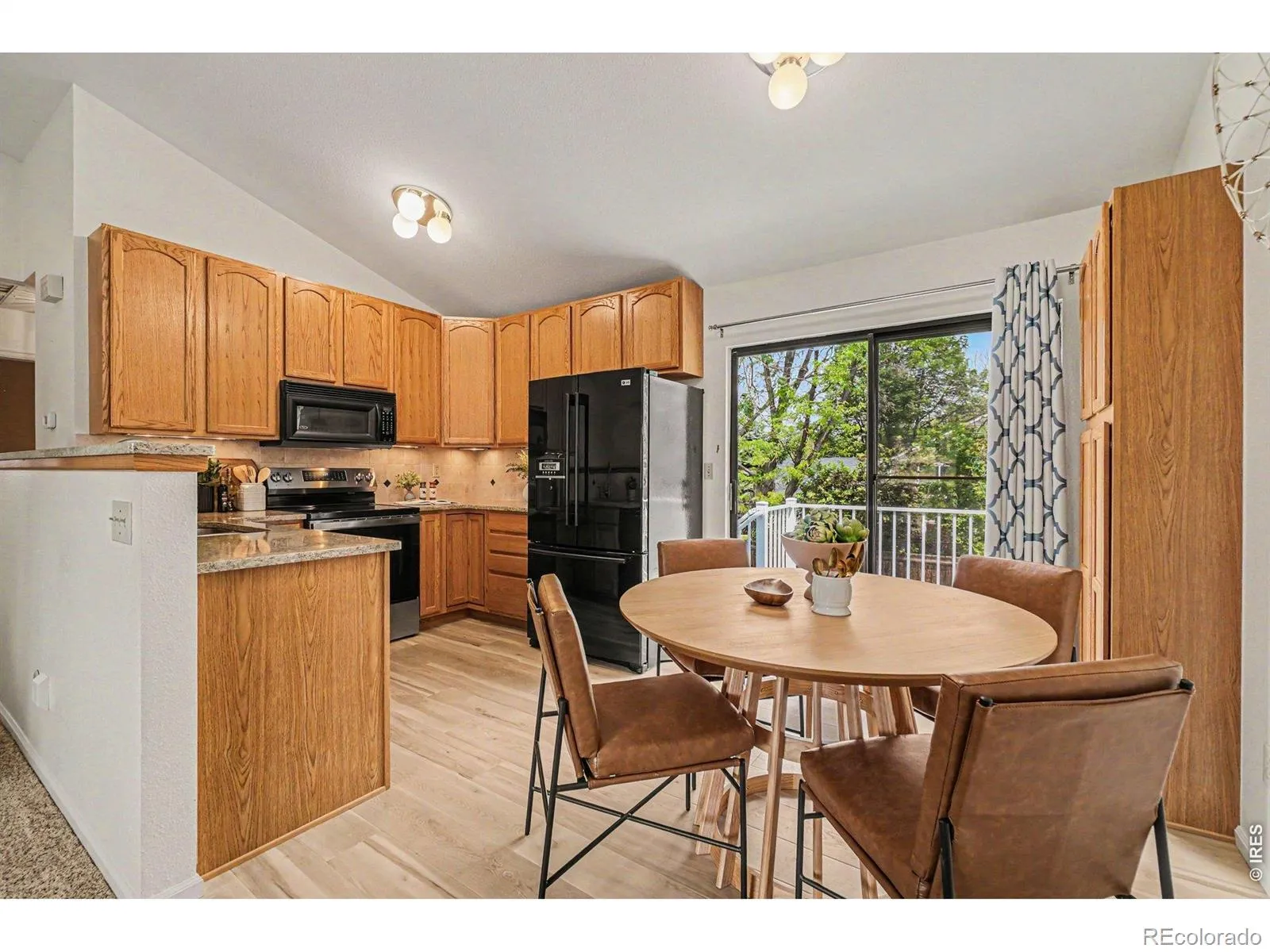 1713 Flemming Drive Longmont CO 80501 MLS #RECIR1059386 05252026212037 1600 7