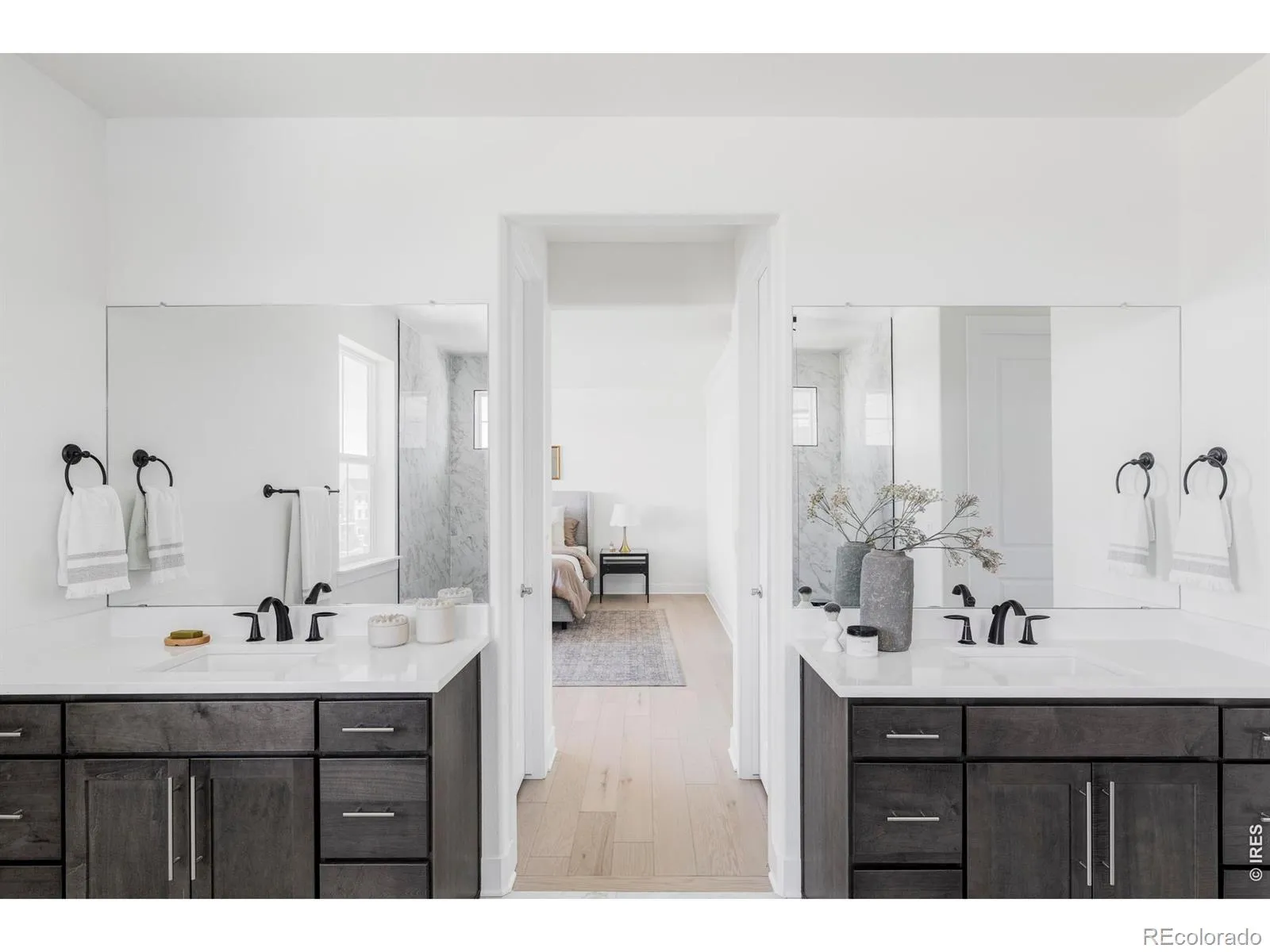 6638 S White Crow Court Aurora CO 80016 MLS #RECIR1059422 05192026011411 1600 15