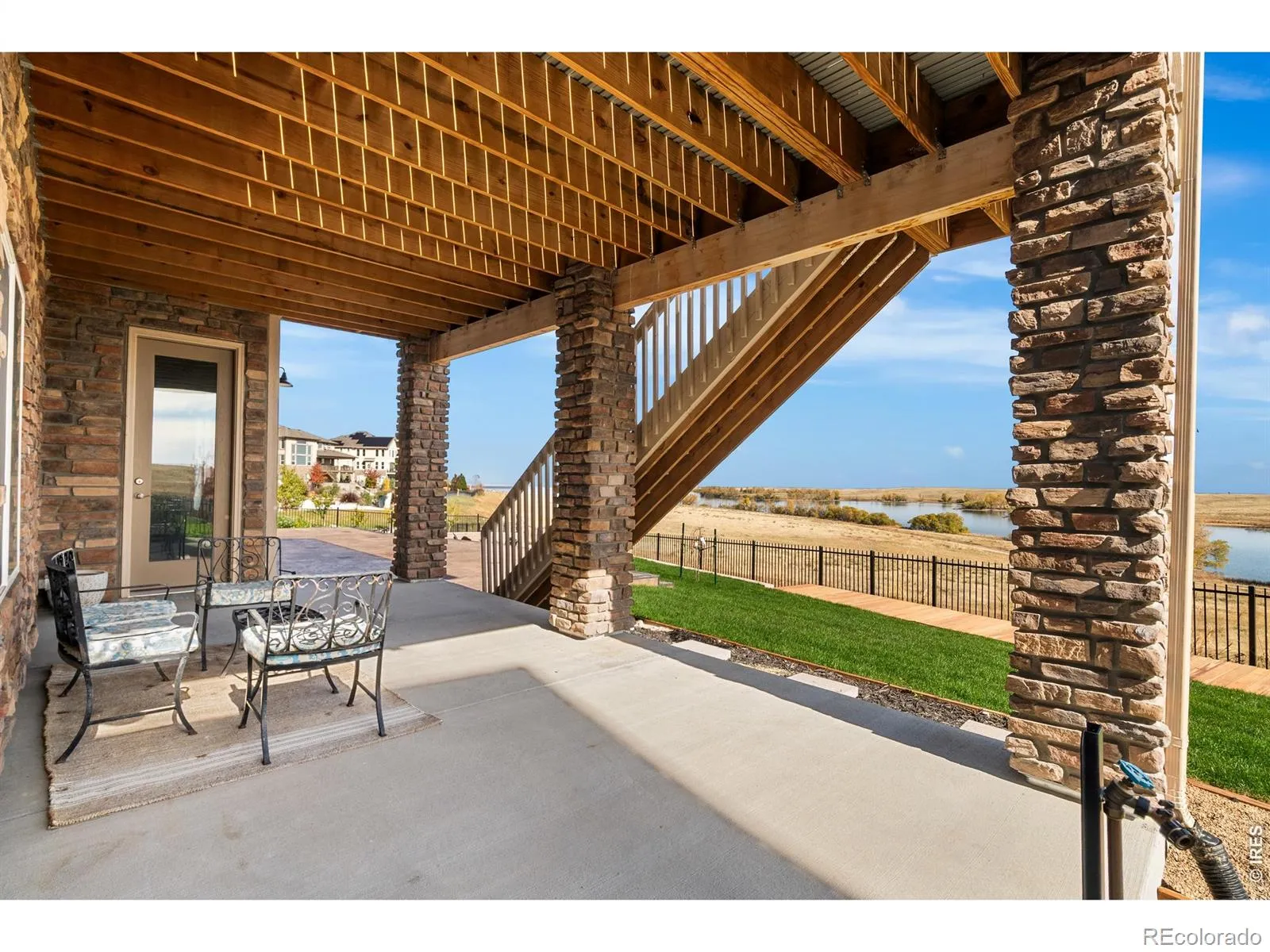 6638 S White Crow Court Aurora CO 80016 MLS #RECIR1059422 05192026011411 1600 27