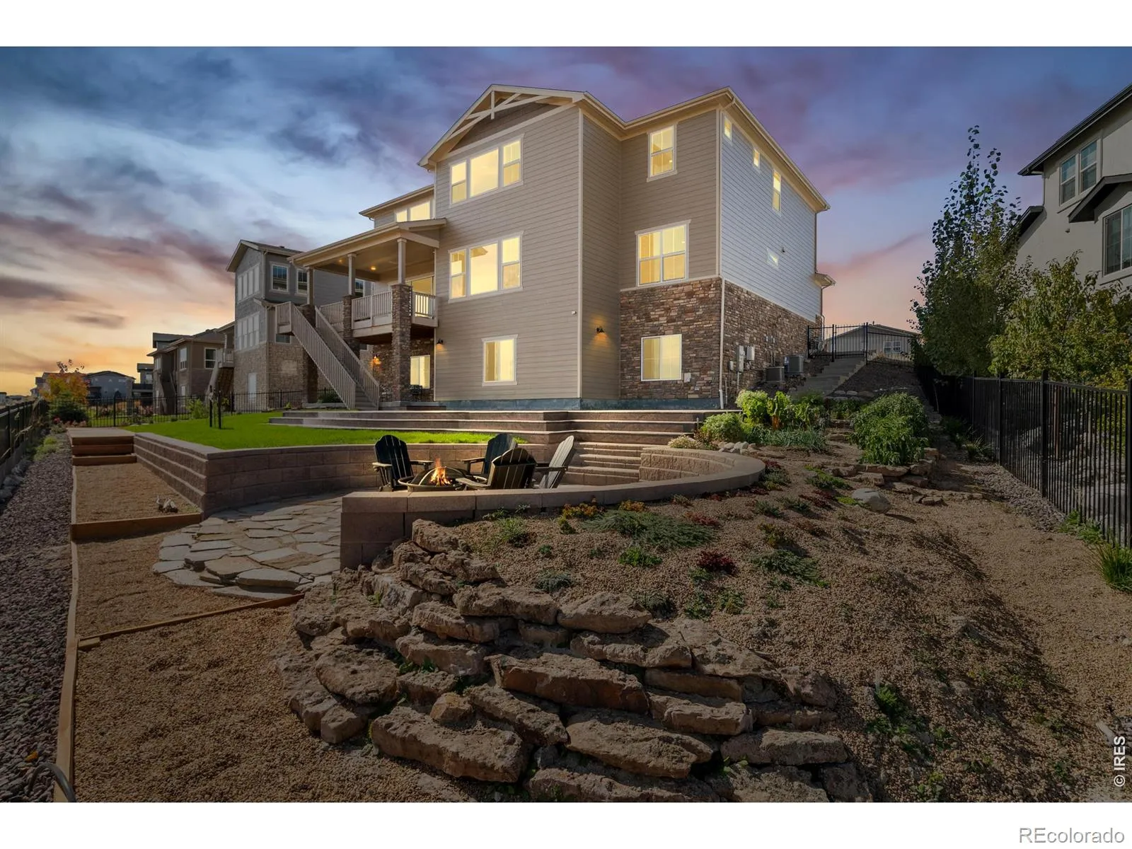 6638 S White Crow Court Aurora CO 80016 MLS #RECIR1059422 05192026011411 1600 29