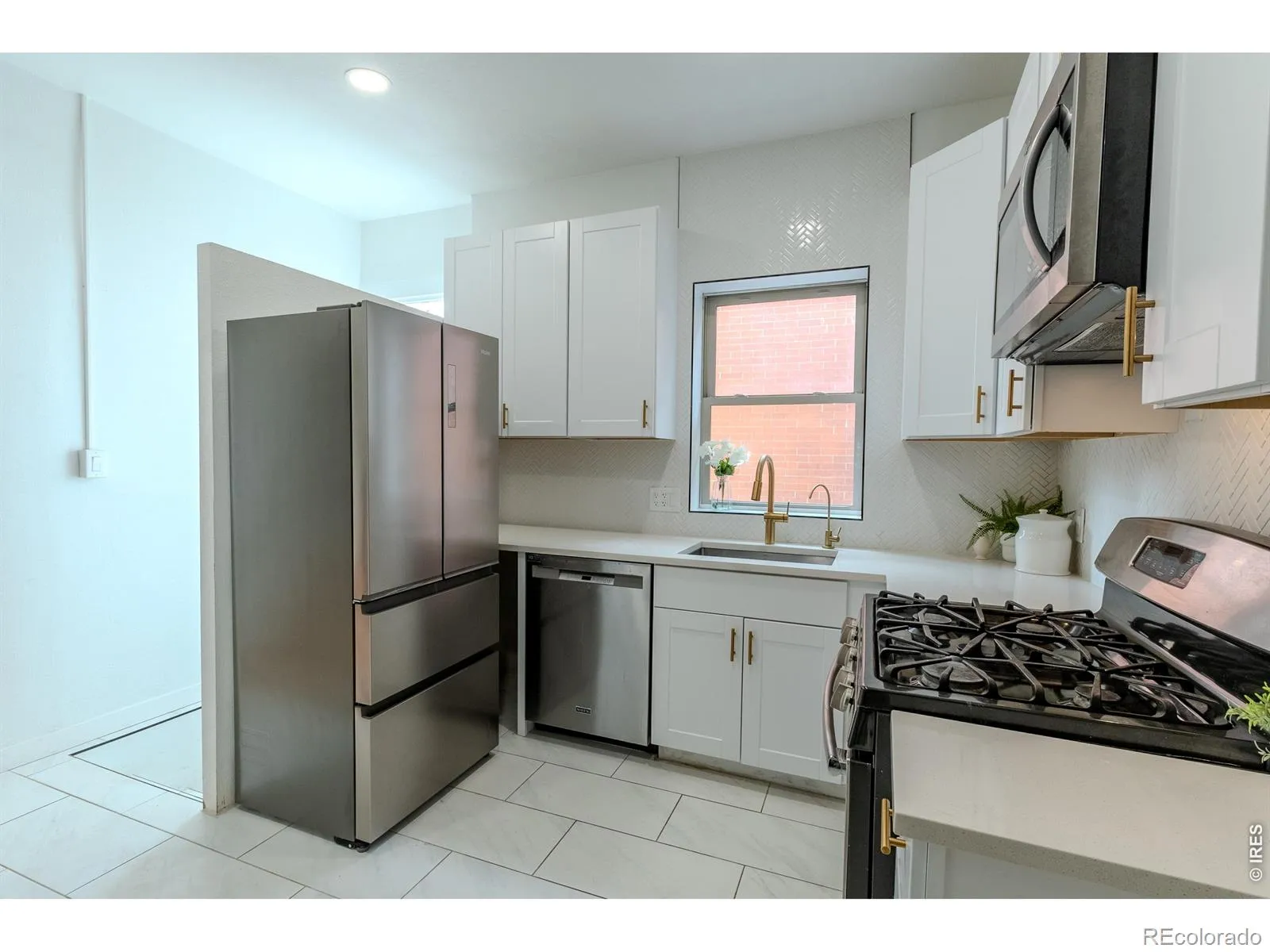 342 S Lincoln Street Denver CO 80209 MLS #REC2026500 05182026230830 1600 15