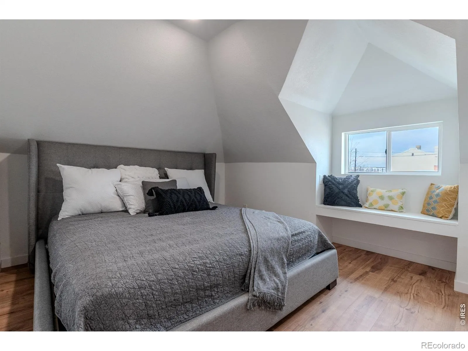 342 S Lincoln Street Denver CO 80209 MLS #REC2026500 05182026230830 1600 18