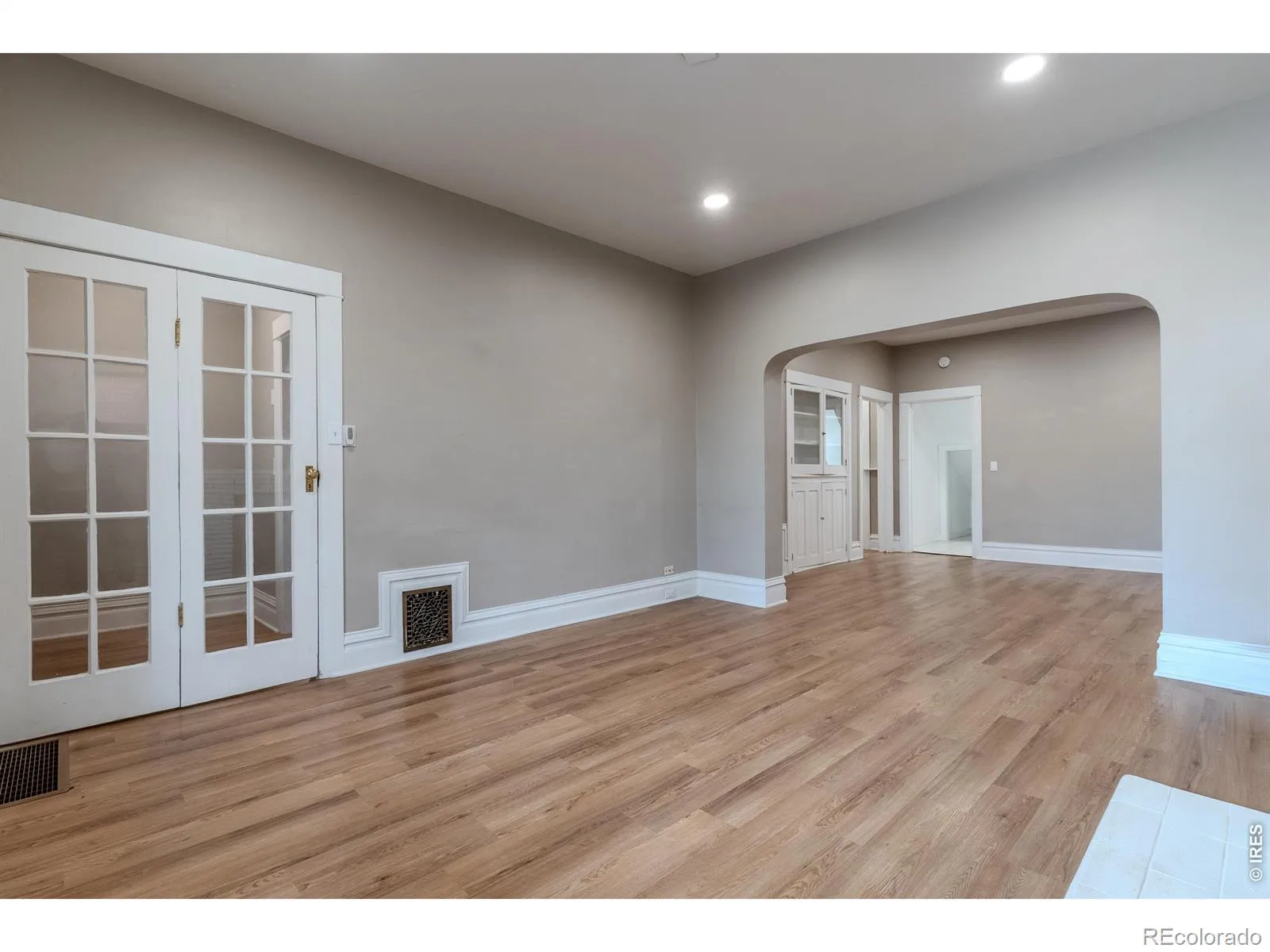 342 S Lincoln Street Denver CO 80209 MLS #REC2026500 05182026230830 1600 2