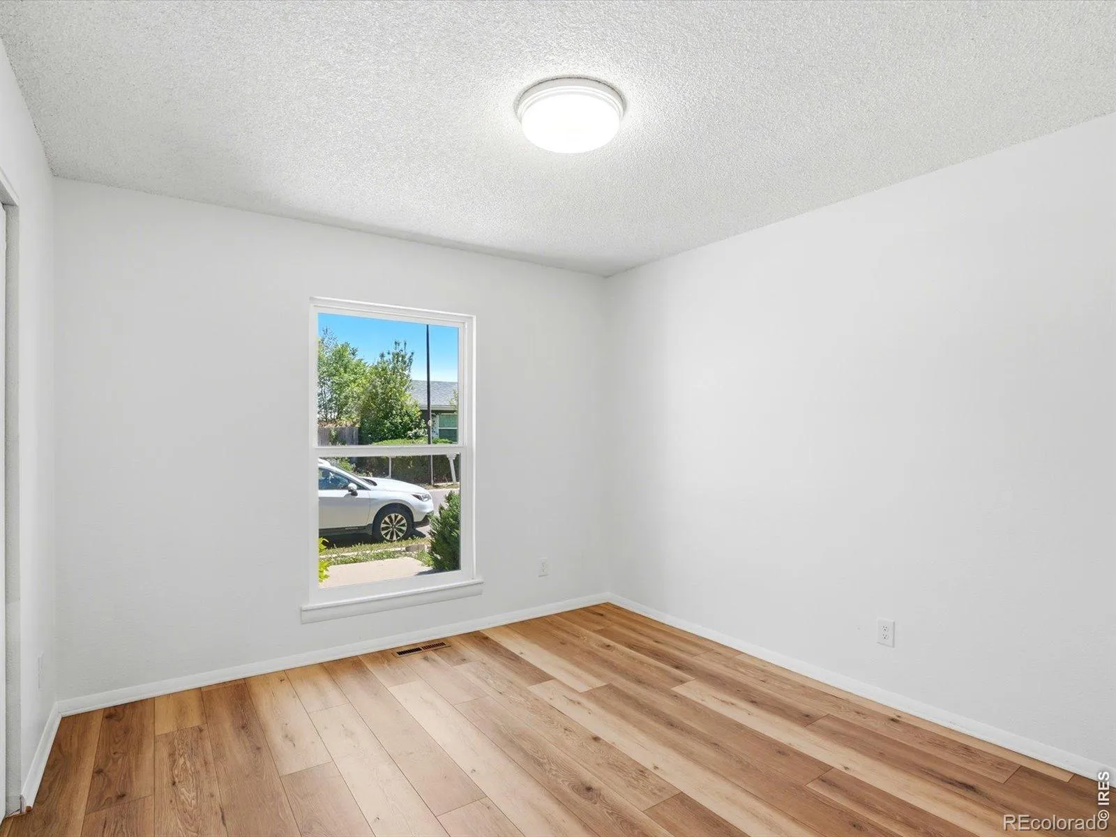 1585 Sagrimore Circle Lafayette CO 80026 | MLS #RECIR1059429 05192026011424 1600 20