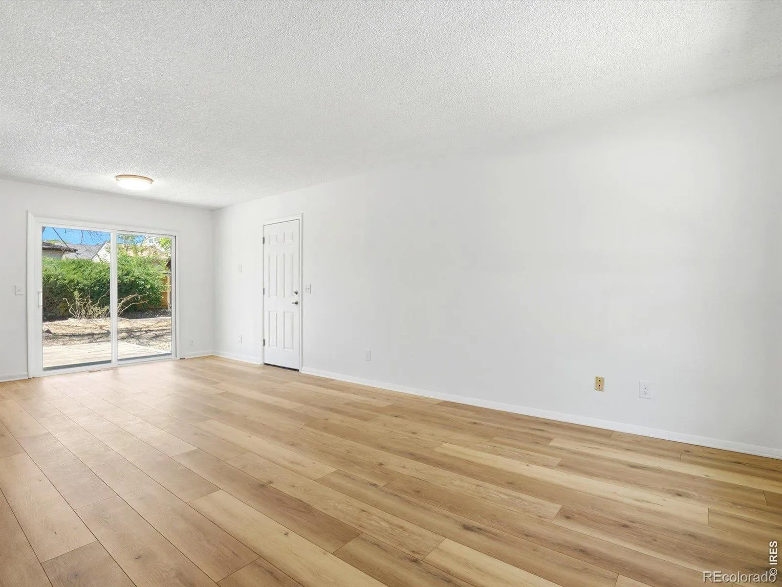 1585 Sagrimore Circle Lafayette CO 80026 | MLS #RECIR1059429 05192026011424 1600 3