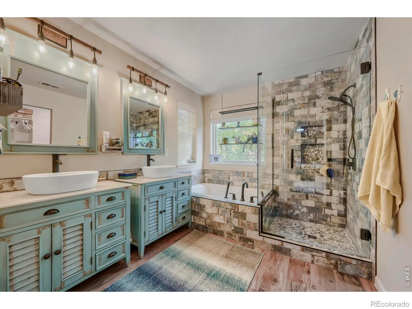 3921 Florentine Drive Longmont CO 80503 MLS #RECIR1059447 05192026140825 1600 14
