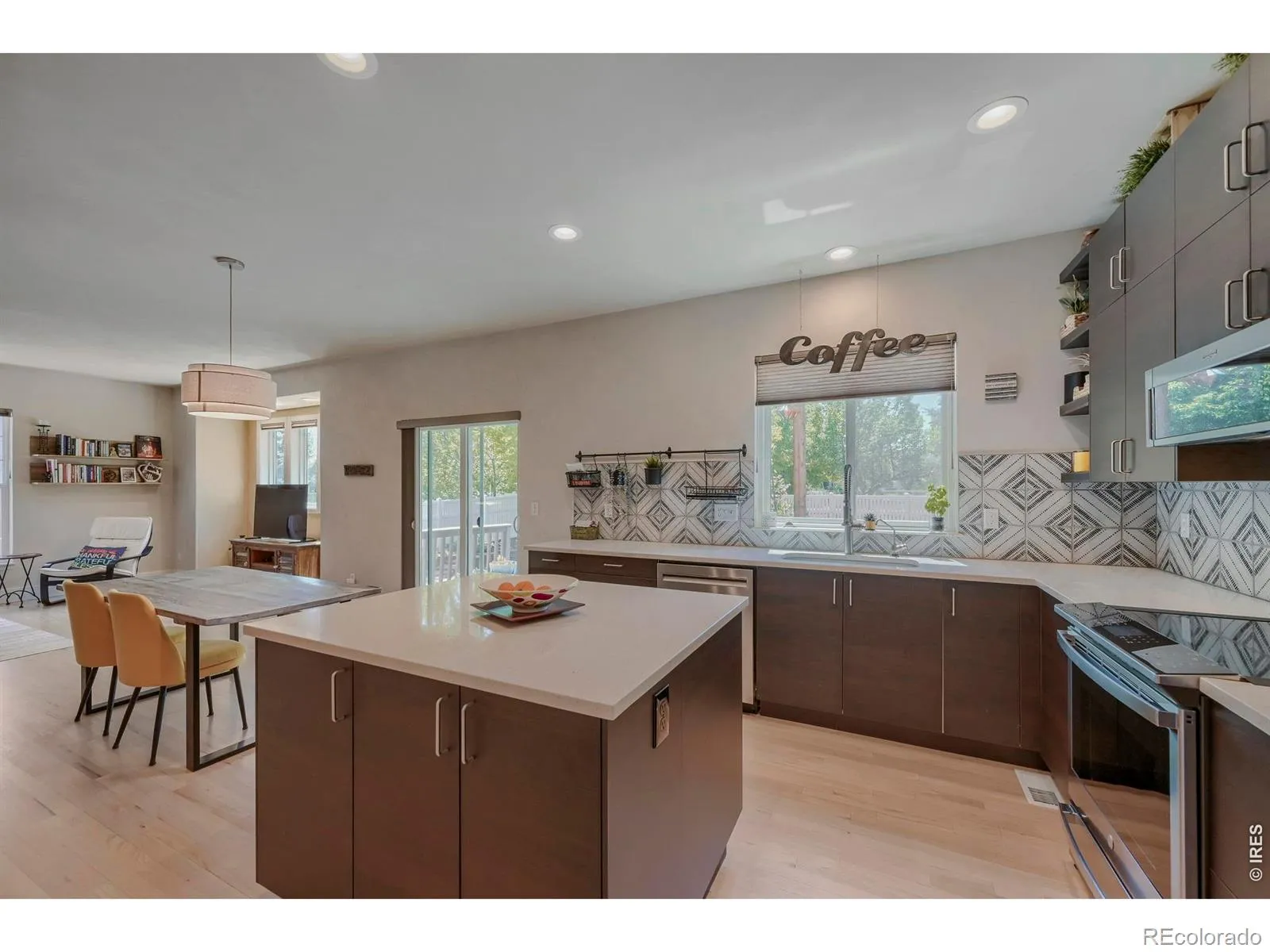 3921 Florentine Drive Longmont CO 80503 MLS #RECIR1059447 05192026140825 1600 7