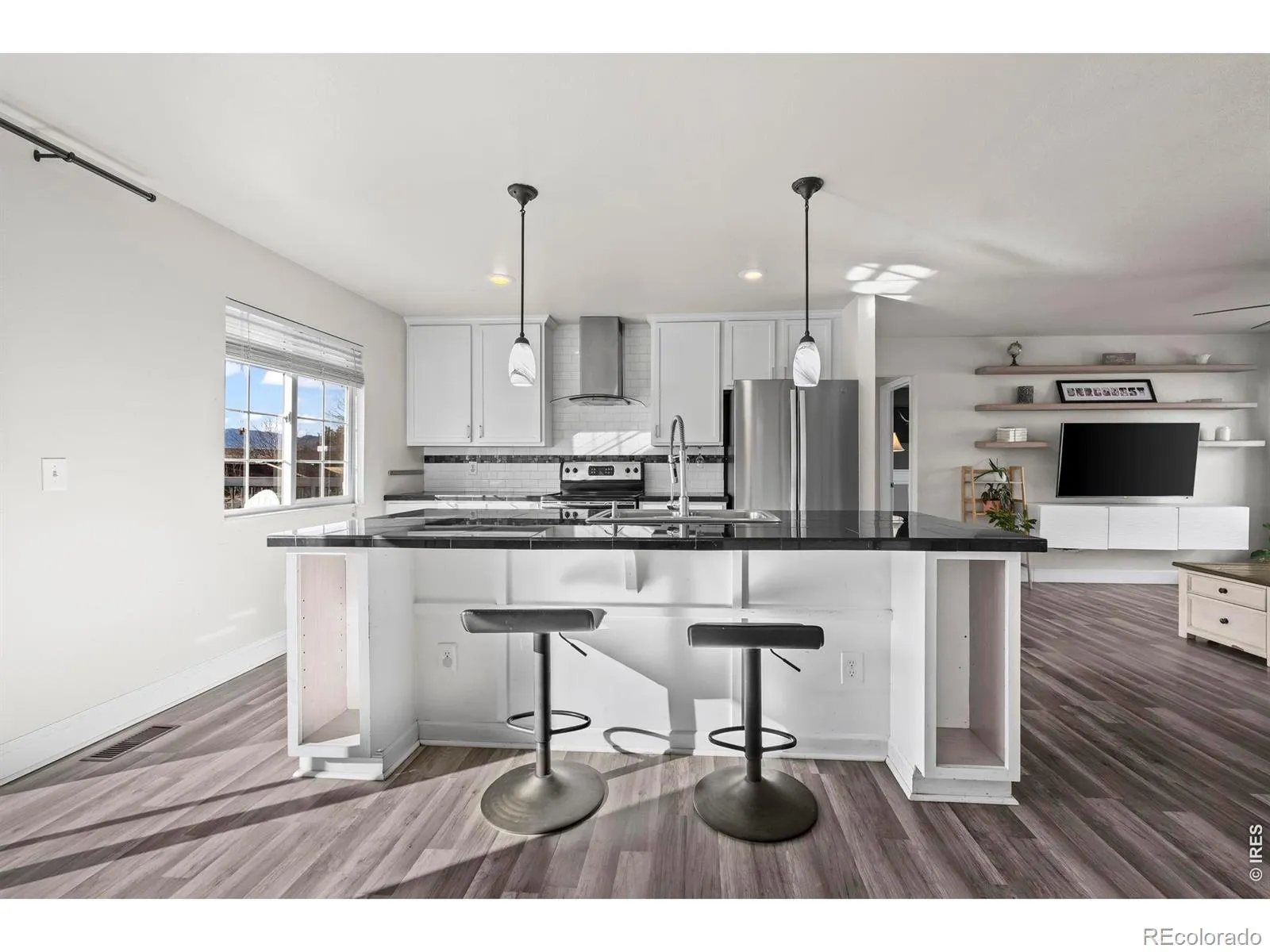 9555 Carr Street Westminster CO 80021 MLS #RECIR1059472 05192026204208 1600 4