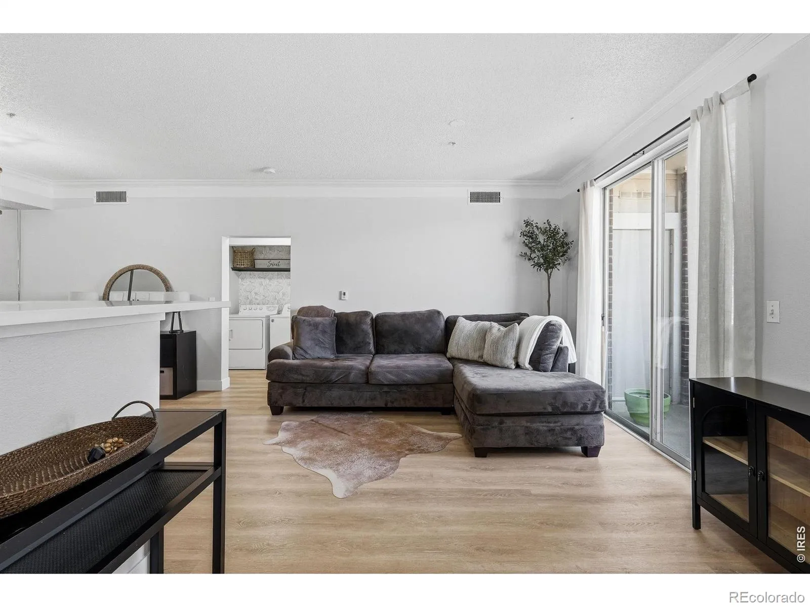 2020 Shamrock Drive Superior CO 80027 | MLS #RECIR1059491 05202026002037 1600 12