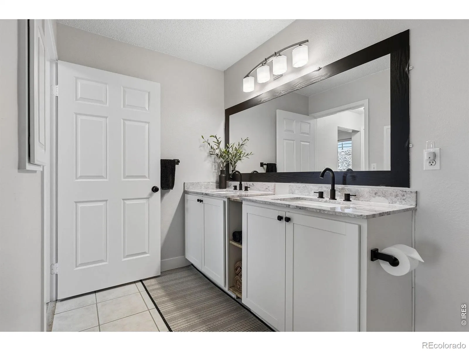 2020 Shamrock Drive Superior CO 80027 | MLS #RECIR1059491 05202026002037 1600 21