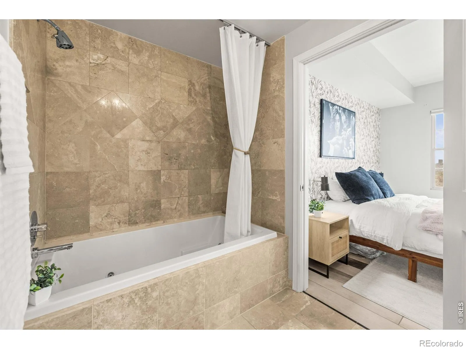 975 N Lincoln Street #11H Denver CO 80203 MLS #RECIR1059547 05202026223553 1600 17