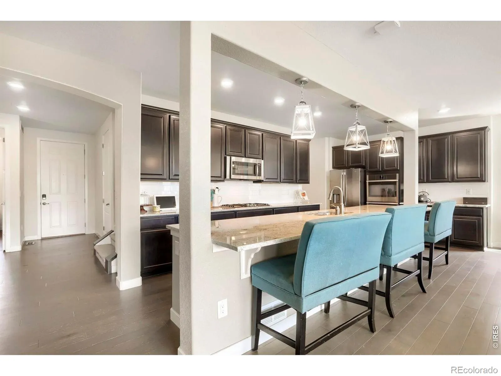 2407 Tyrrhenian Circle Longmont CO 80504 MLS #RECIR1059599 05222026021731 1600 15