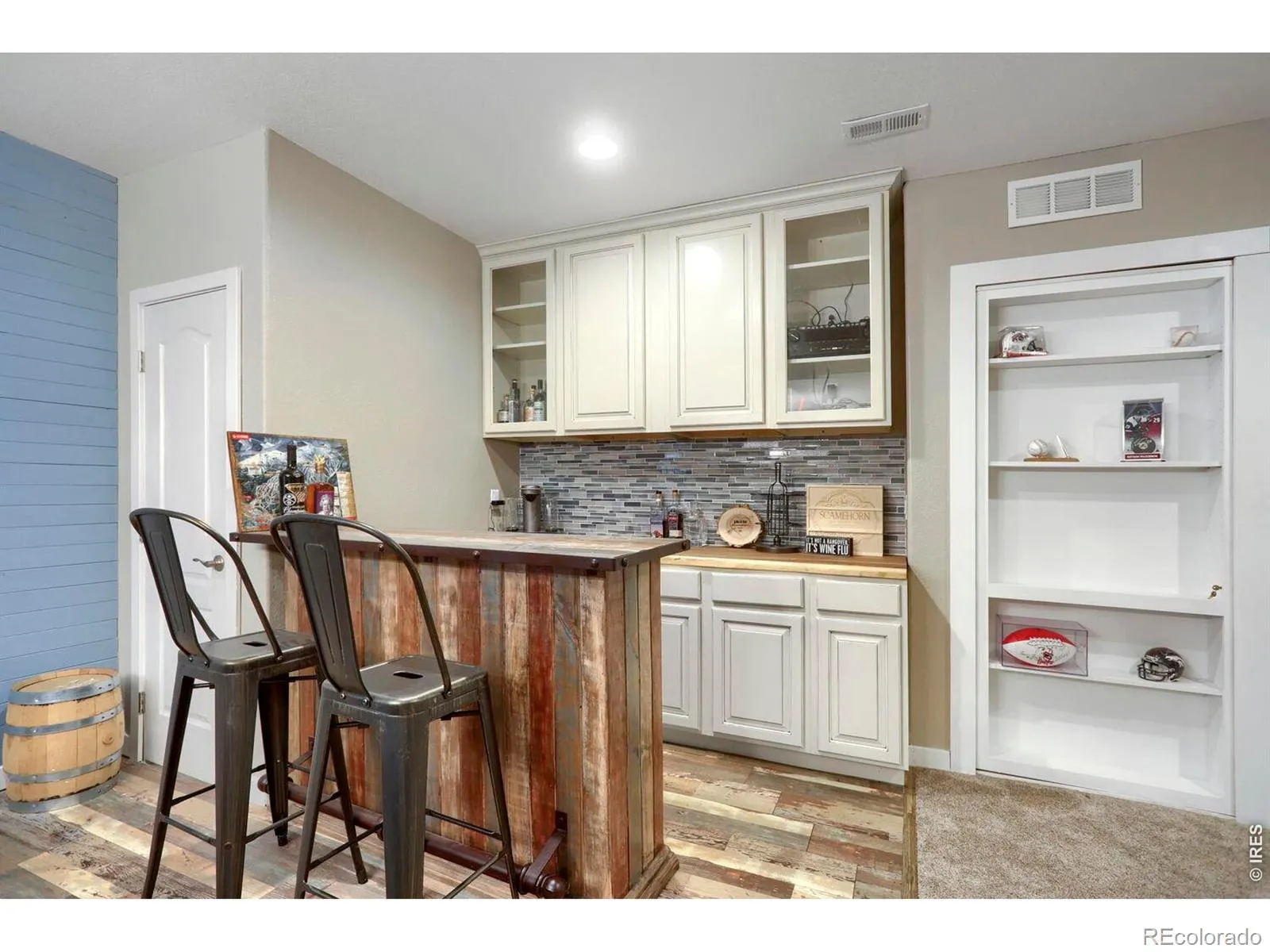 2407 Tyrrhenian Circle Longmont CO 80504 MLS #RECIR1059599 05222026021731 1600 32