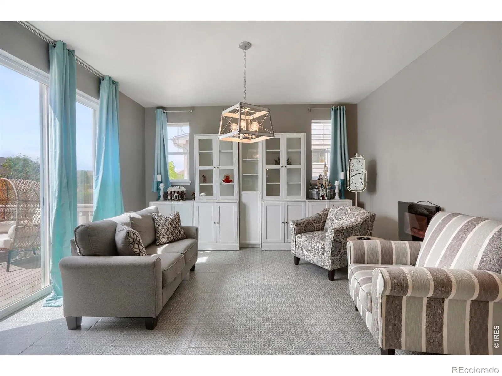 2407 Tyrrhenian Circle Longmont CO 80504 MLS #RECIR1059599 05222026021731 1600 39