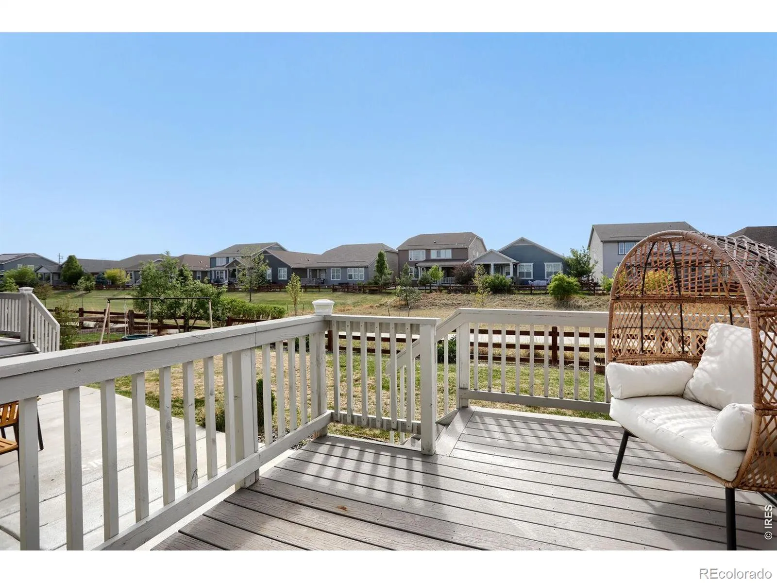 2407 Tyrrhenian Circle Longmont CO 80504 MLS #RECIR1059599 05222026021731 1600 40