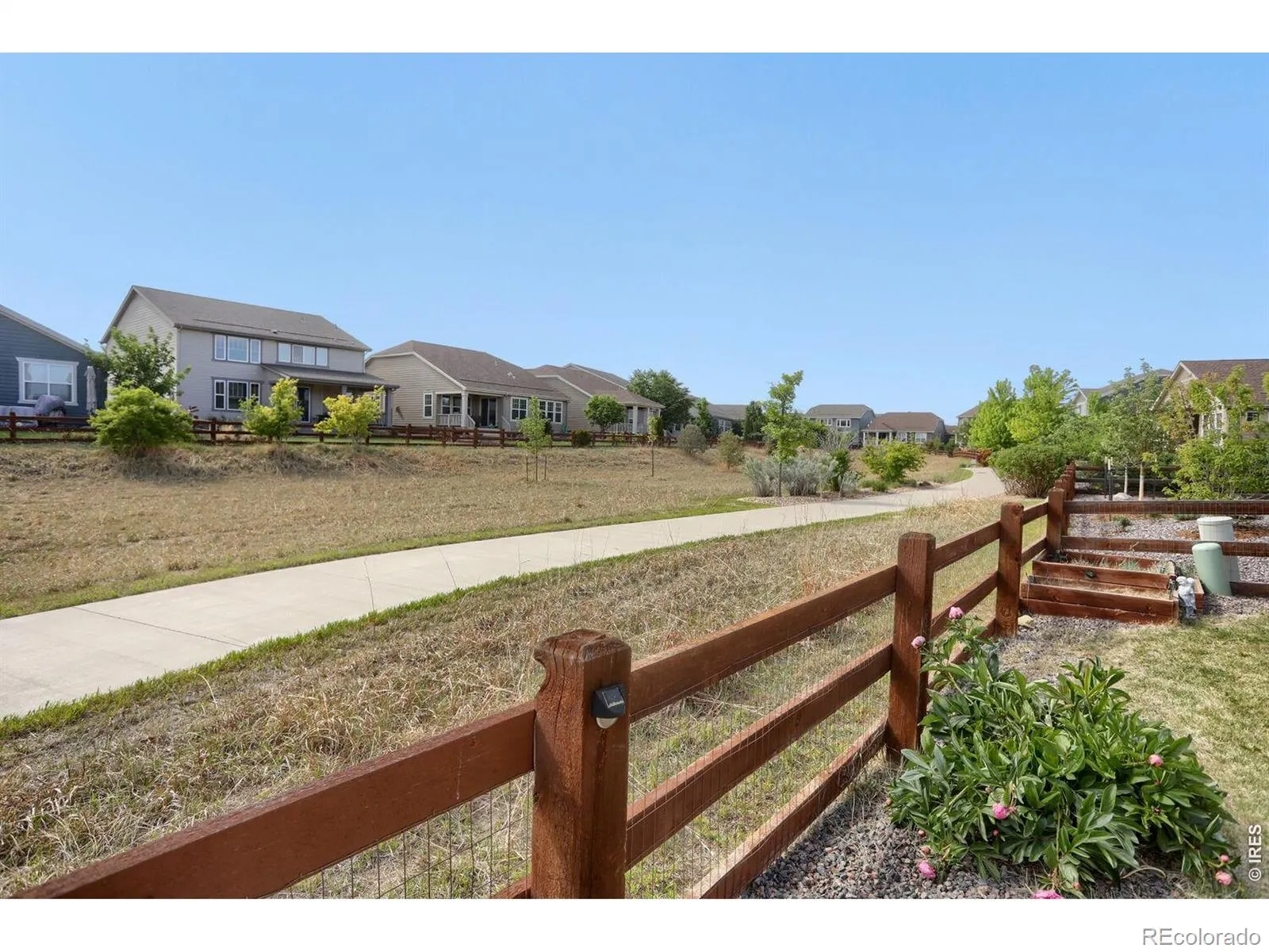 2407 Tyrrhenian Circle Longmont CO 80504 MLS #RECIR1059599 05222026021731 1600 7