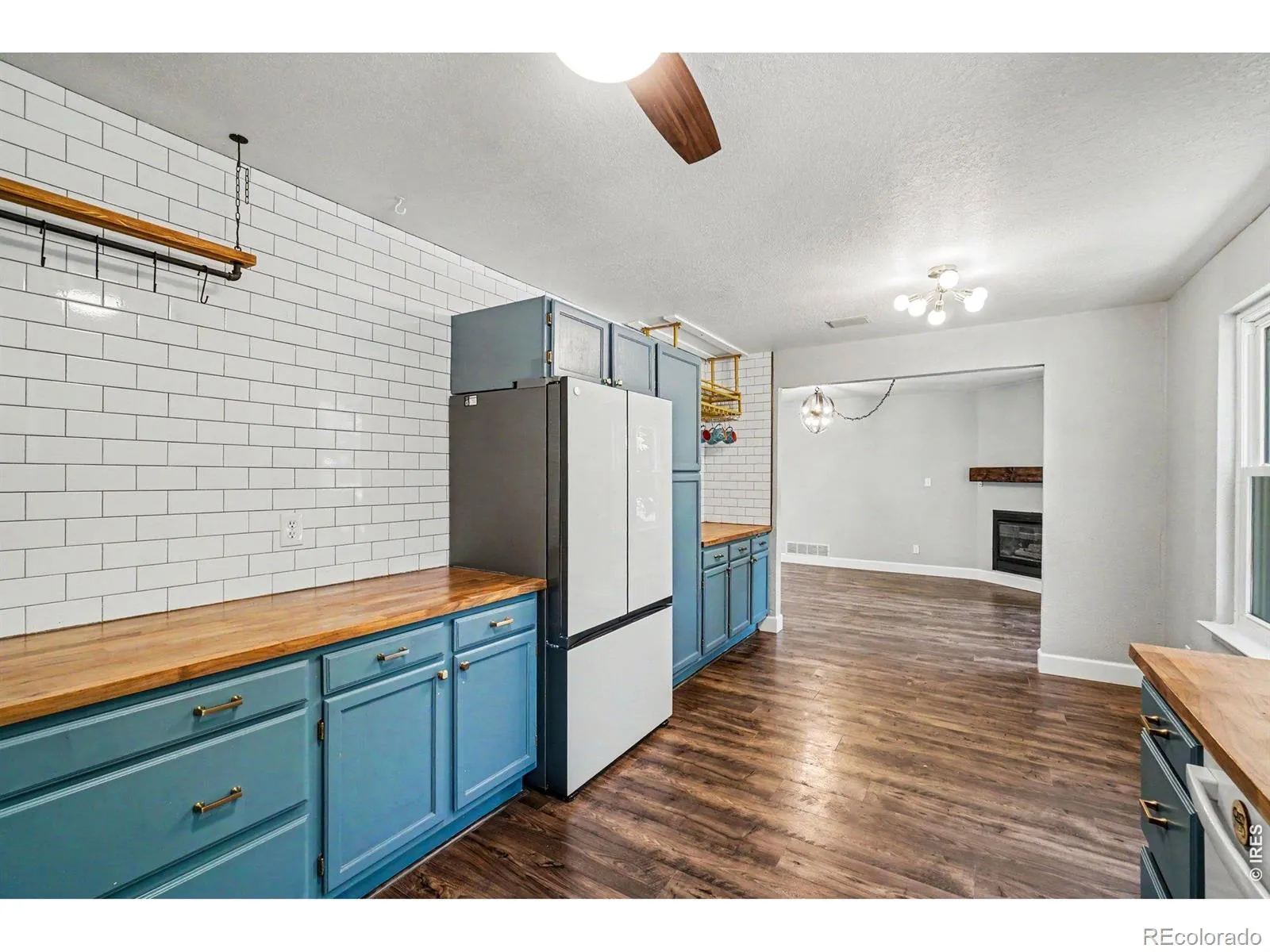 3134 Spinnaker Drive Longmont CO 80503 MLS #RECIR1059635 05232026101506 1600 11