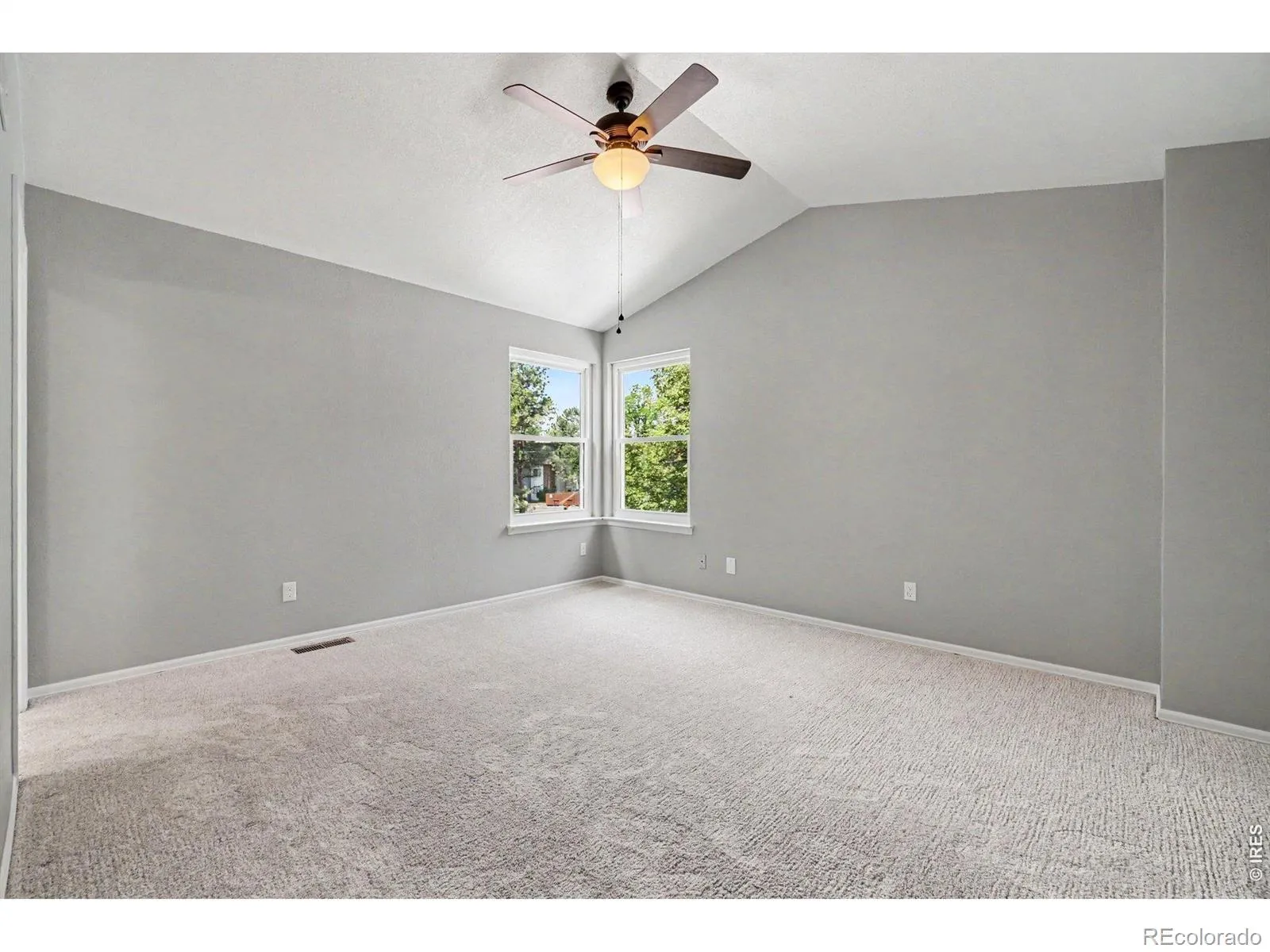 3134 Spinnaker Drive Longmont CO 80503 MLS #RECIR1059635 05232026101506 1600 14