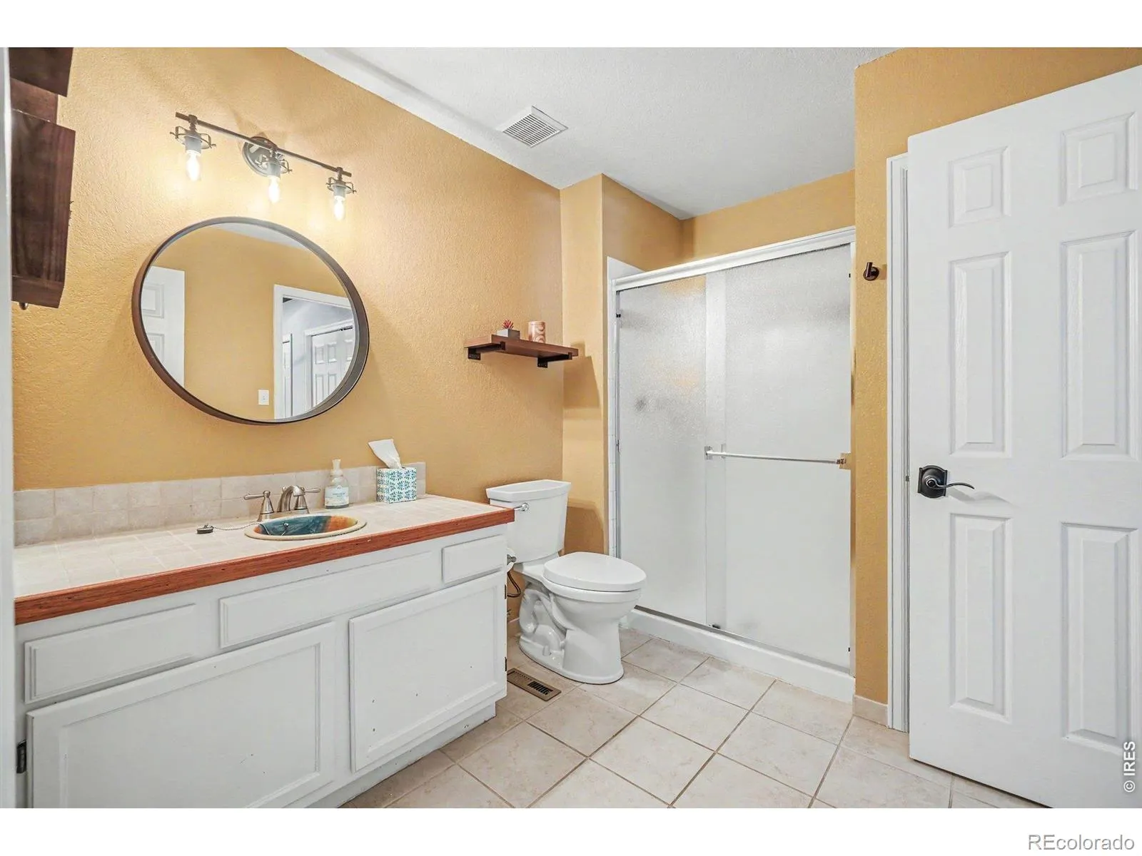 3134 Spinnaker Drive Longmont CO 80503 MLS #RECIR1059635 05232026101506 1600 23