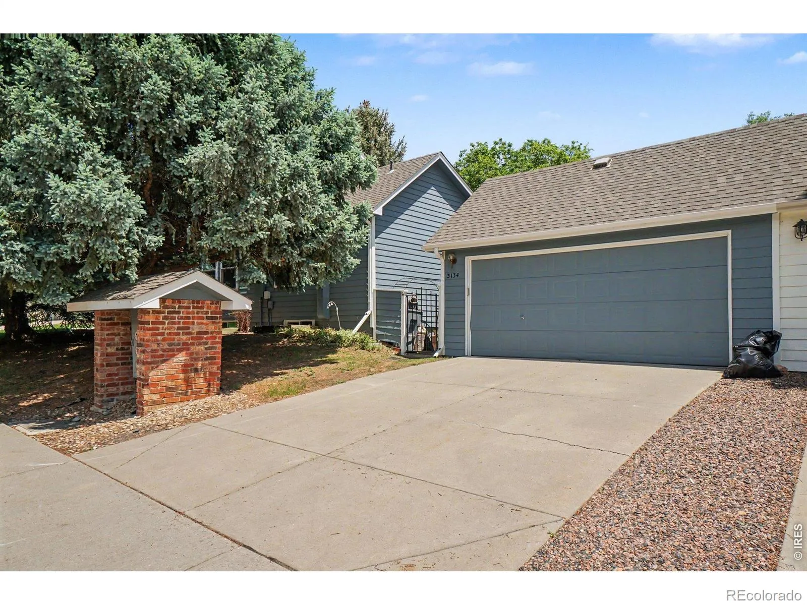 3134 Spinnaker Drive Longmont CO 80503 MLS #RECIR1059635 05232026101506 1600 30