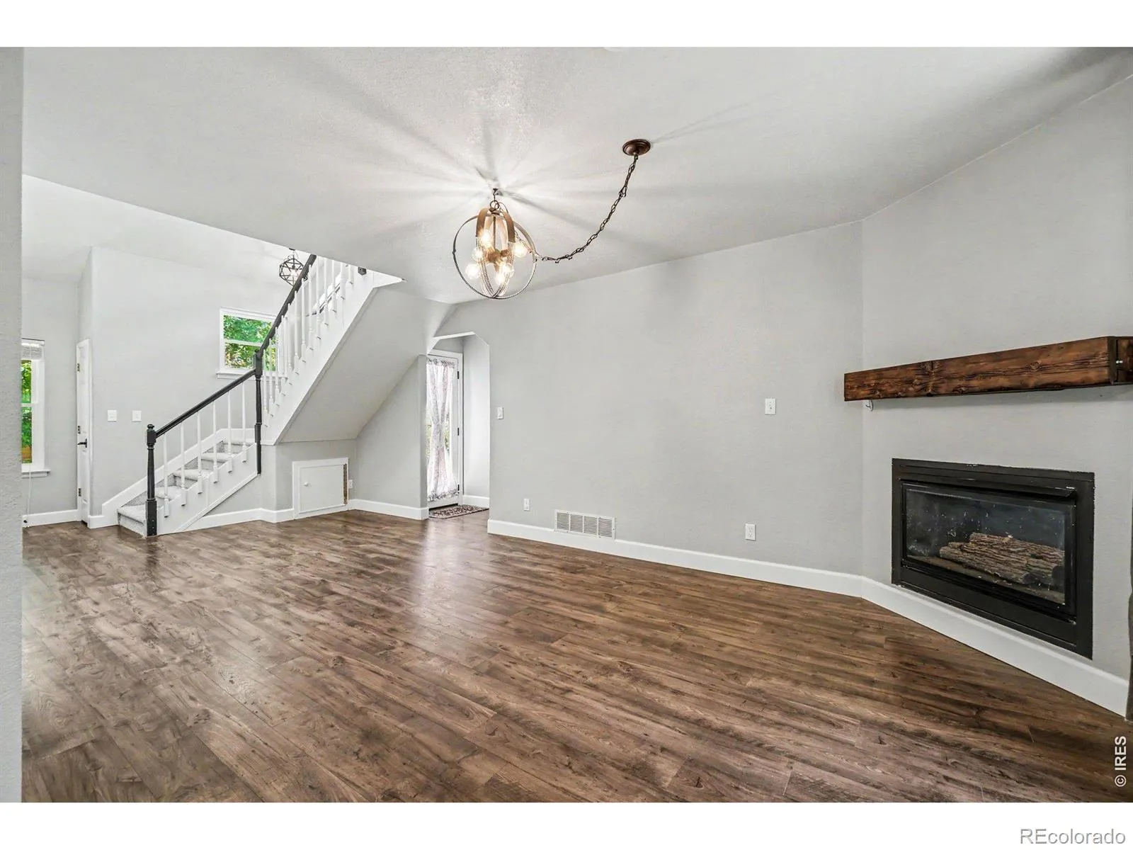 3134 Spinnaker Drive Longmont CO 80503 MLS #RECIR1059635 05232026101506 1600 5