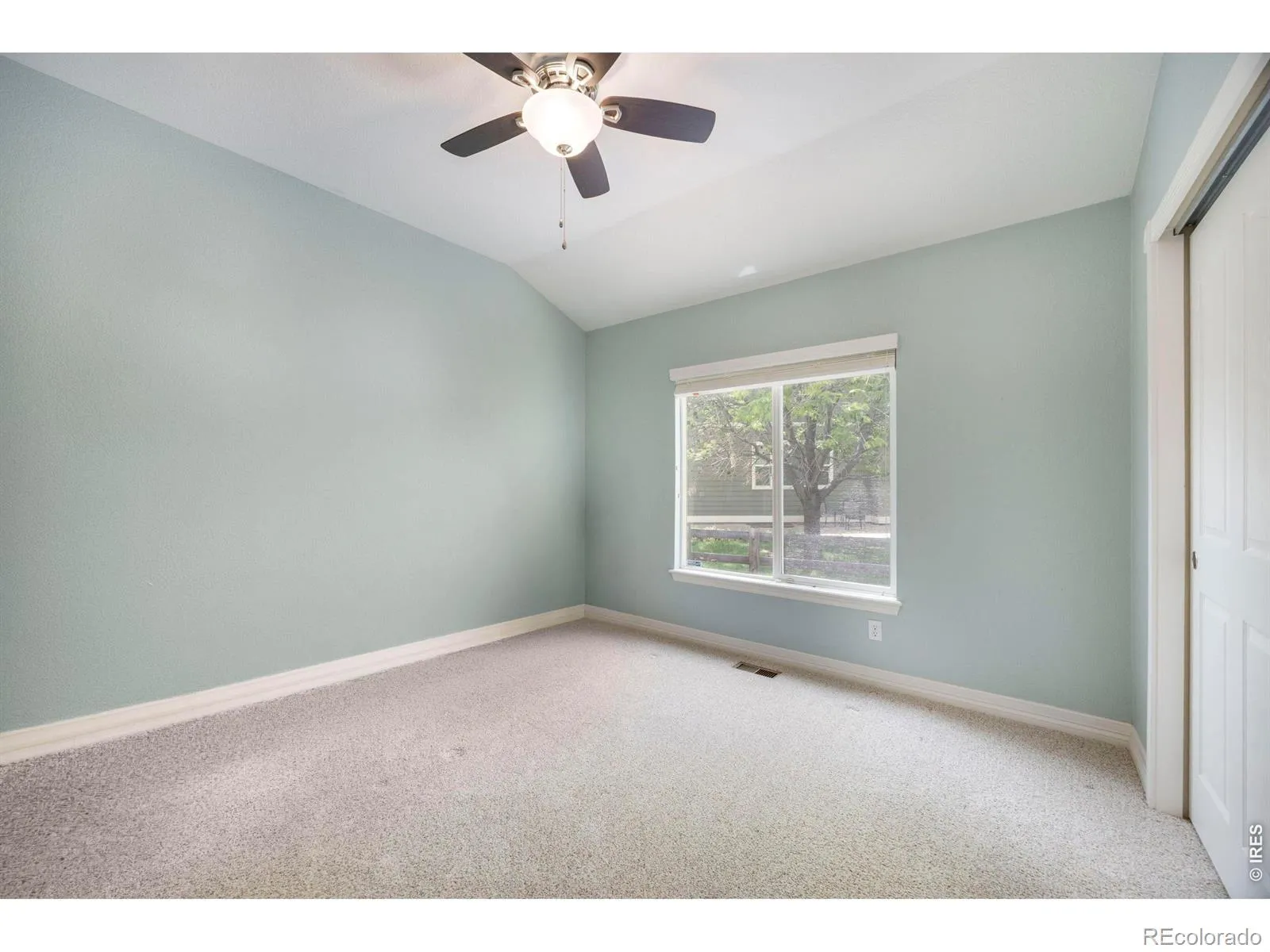 6069 W Calhoun Drive Littleton CO 80123 MLS #RECIR1059649 05272026132623 1600 24