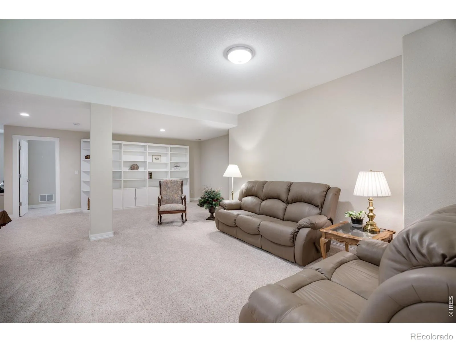 6069 W Calhoun Drive Littleton CO 80123 MLS #RECIR1059649 05272026132623 1600 27