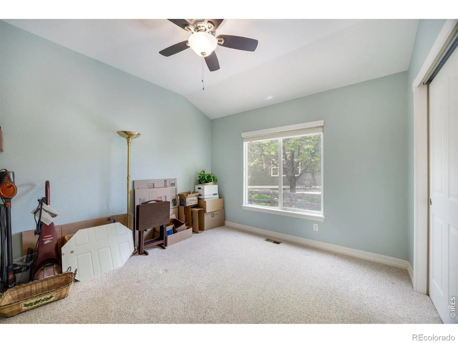6069 W Calhoun Drive Littleton CO 80123 MLS #RECIR1059649 05272026132623 1600 41