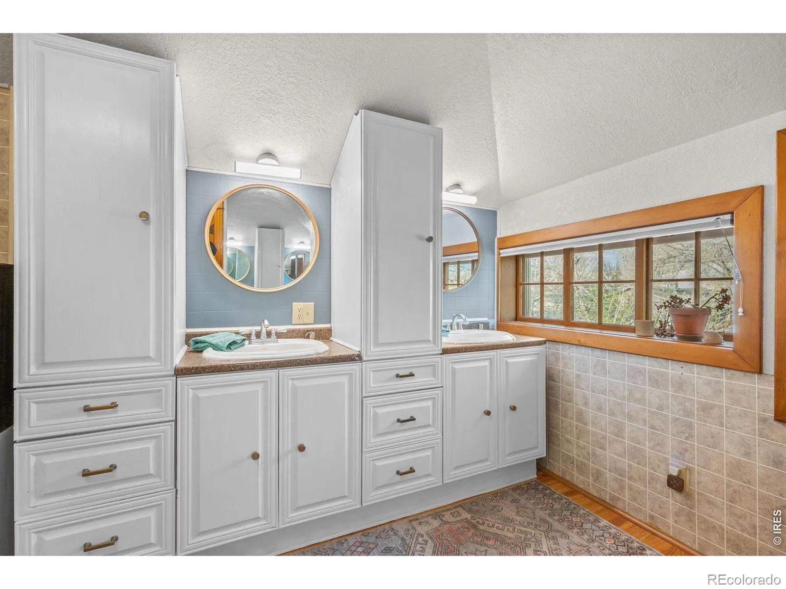 1134 S Washington Street Denver CO 80210 MLS #RECIR1059704 05222026001751 1600 13