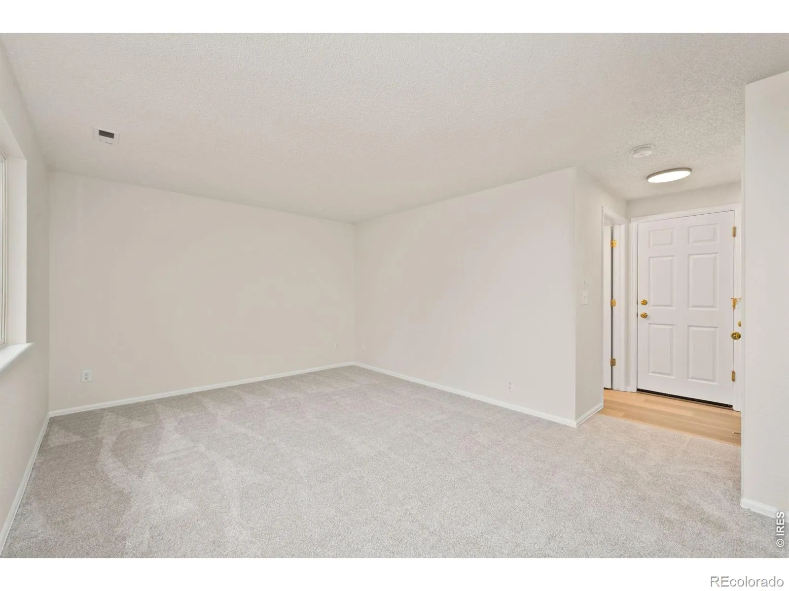 1319 Monarch Drive Longmont CO 80504 MLS #RECIR1059748 05222026001824 1600 10
