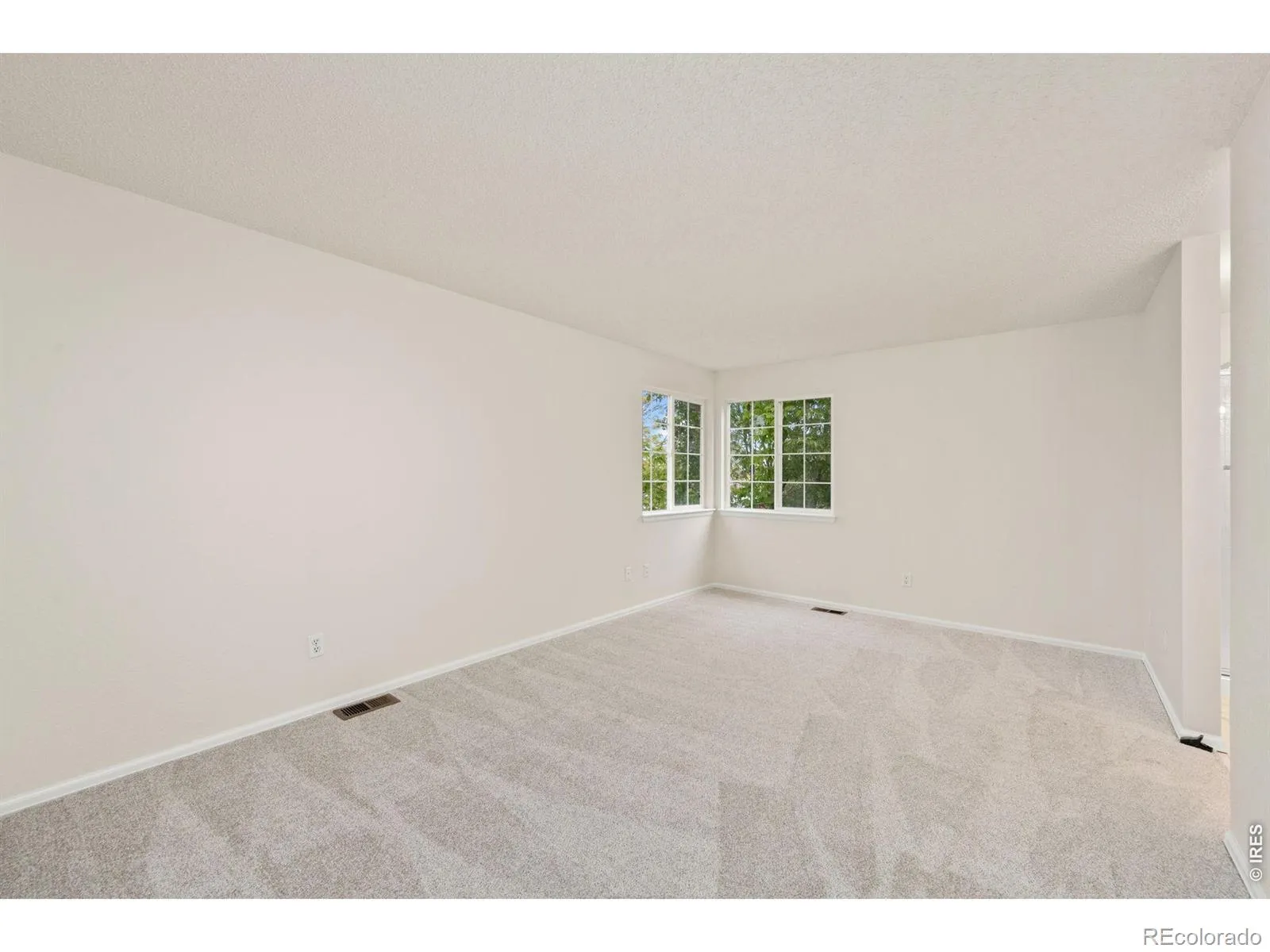 1319 Monarch Drive Longmont CO 80504 MLS #RECIR1059748 05222026001824 1600 13