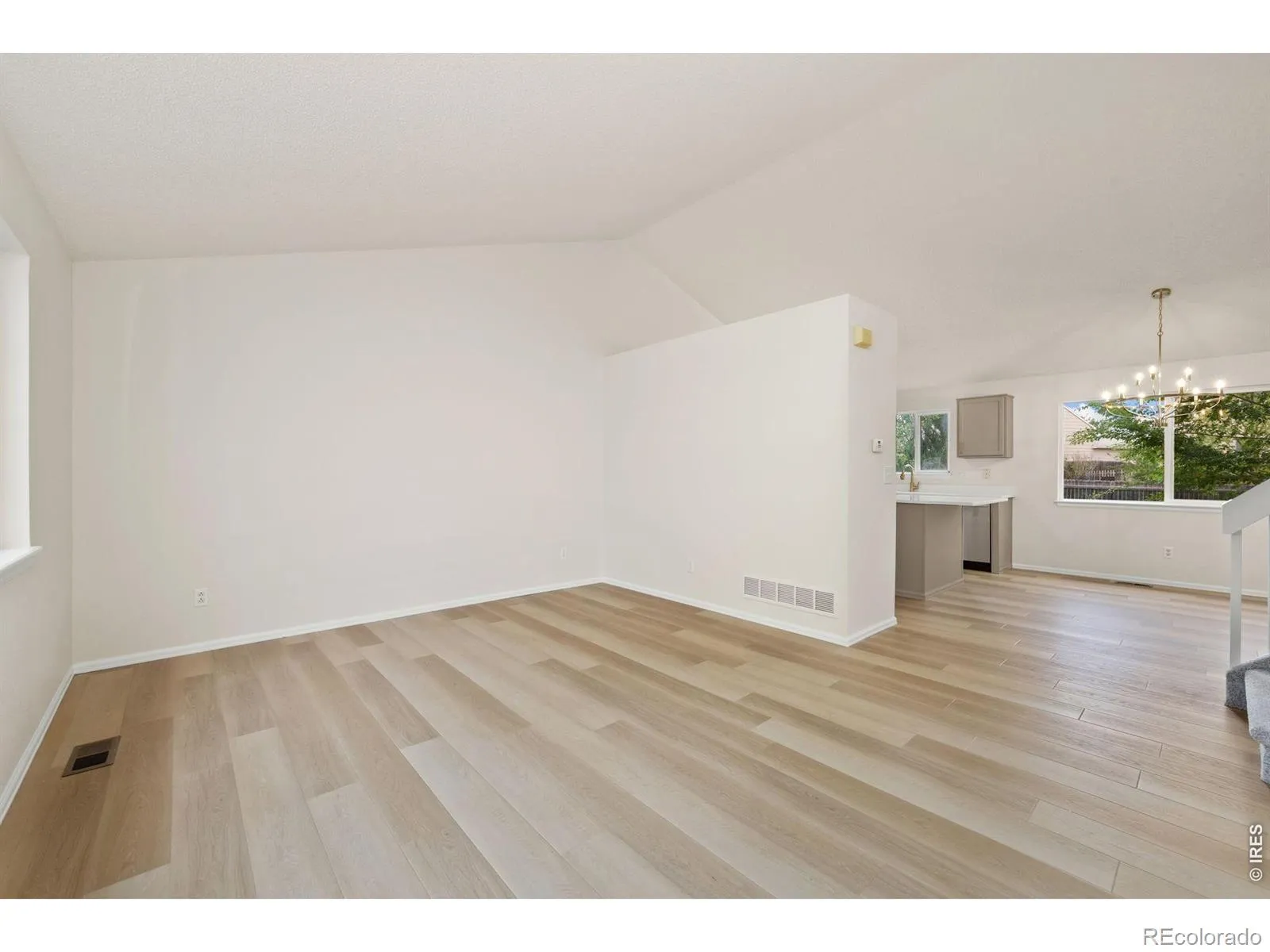 1319 Monarch Drive Longmont CO 80504 MLS #RECIR1059748 05222026001824 1600 2