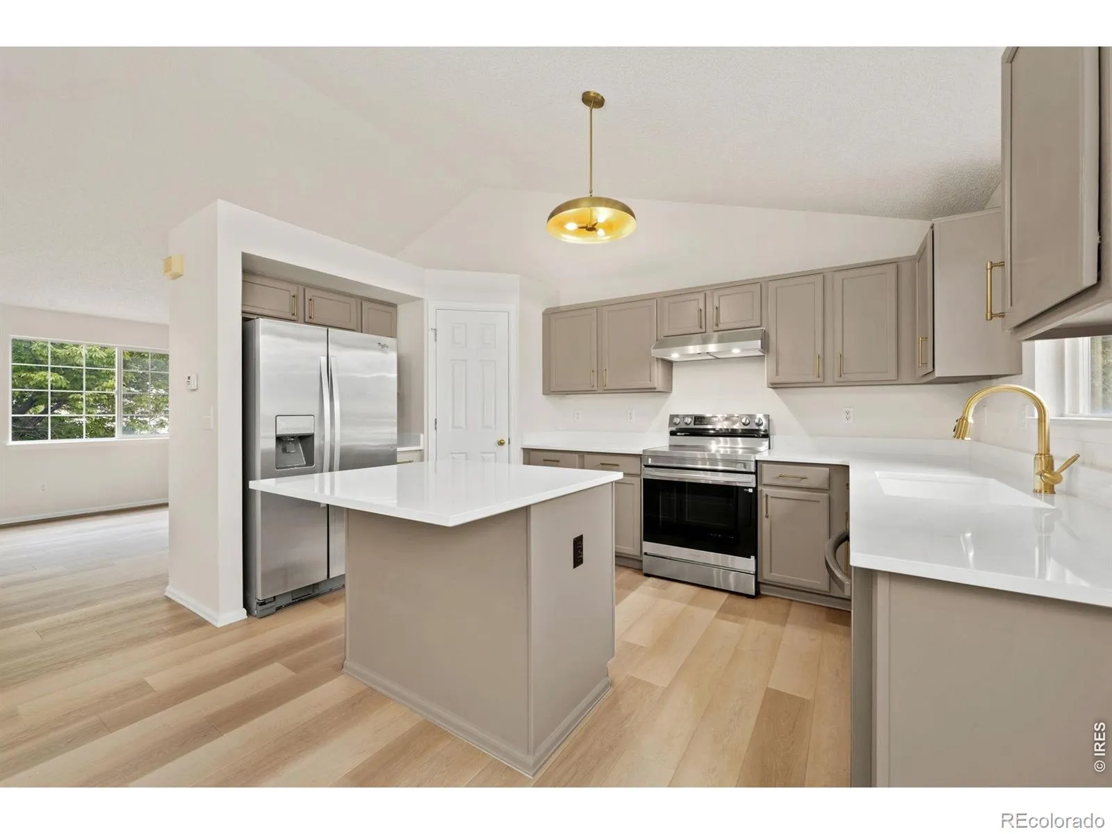 1319 Monarch Drive Longmont CO 80504 MLS #RECIR1059748 05222026001824 1600 6
